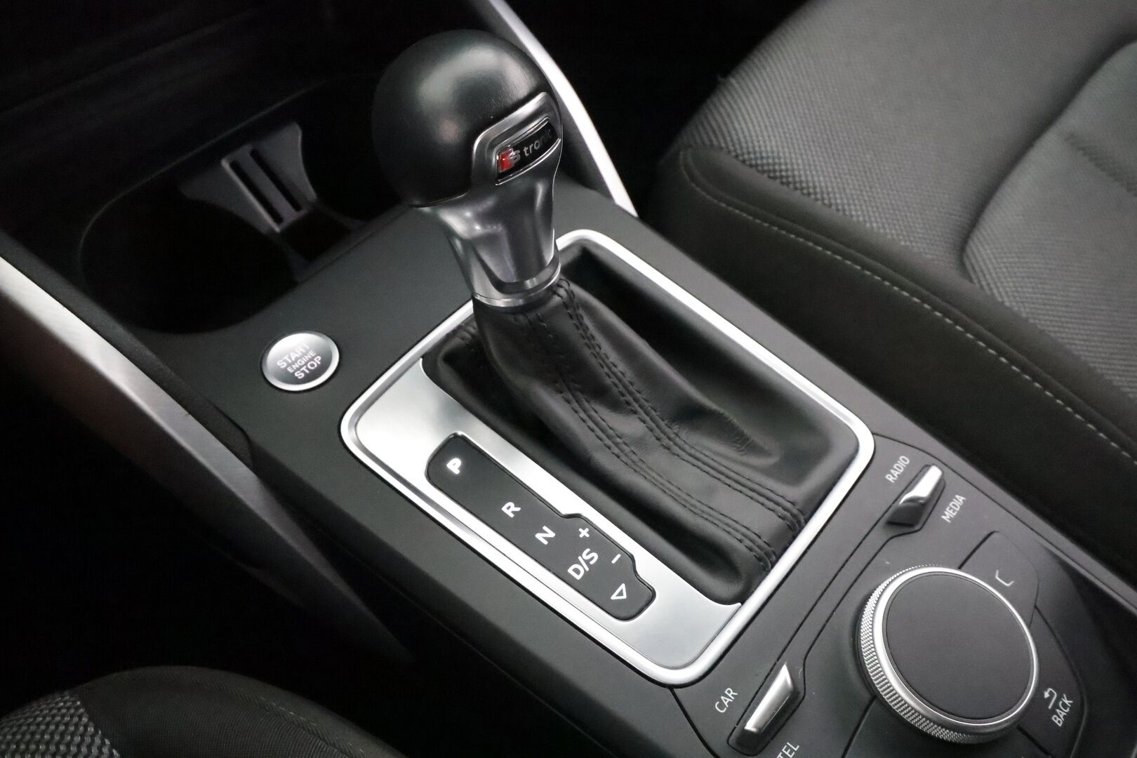 Audi Q2 2017 Business Sport 1,4 TFSI COD 110 kW S tronic - | ACC | LED | P.Tutka | Sisätilanlämmitin | Keyless | Sähkökontti | Suomi-auto | Kahdet renkaat | 