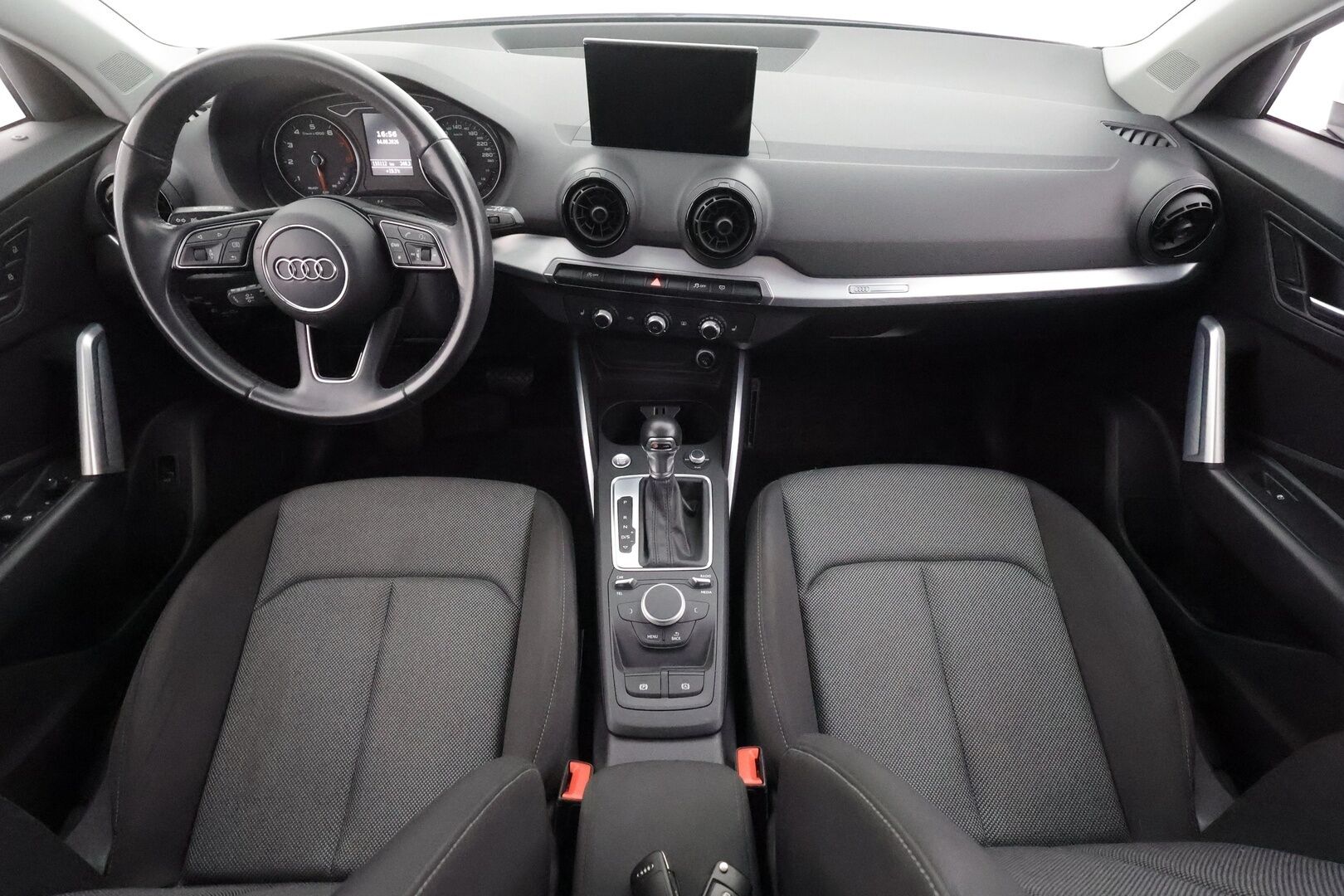 Audi Q2 2017 Business Sport 1,4 TFSI COD 110 kW S tronic - | ACC | LED | P.Tutka | Sisätilanlämmitin | Keyless | Sähkökontti | Suomi-auto | Kahdet renkaat | 