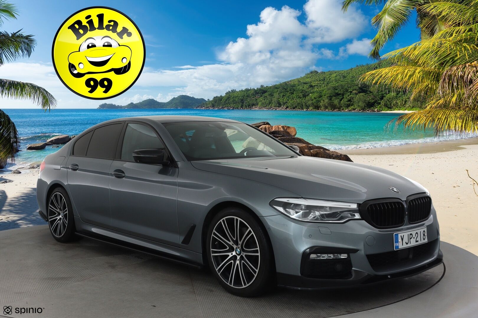 BMW 520 2017 G30 Sedan 520d A xDrive M-Sport **ACC / HUD / H&K / Muistipenkki / 360° / Adapt.LED / Navi / Comfort Access** - Suomi-auto / Kahdet renkaat aluvanteilla / Huippuvarusteet!