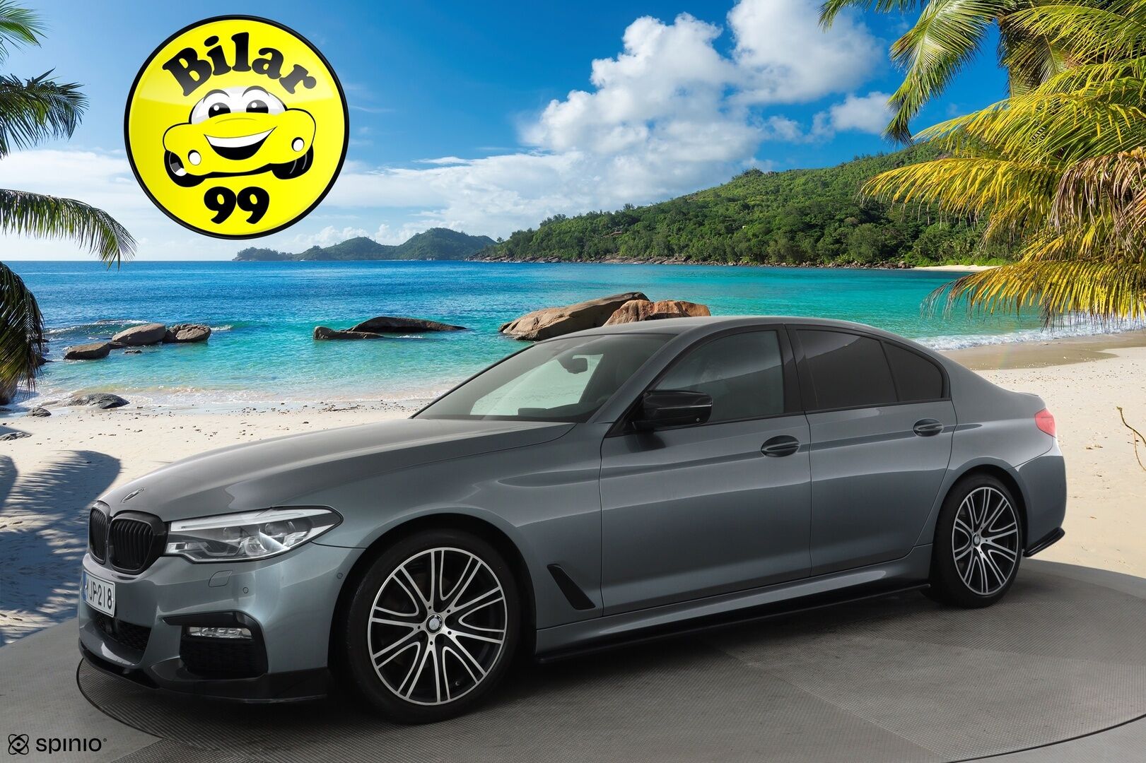 BMW 520 2017 G30 Sedan 520d A xDrive M-Sport **ACC / HUD / H&K / Muistipenkki / 360° / Adapt.LED / Navi / Comfort Access** - Suomi-auto / Kahdet renkaat aluvanteilla / Huippuvarusteet!