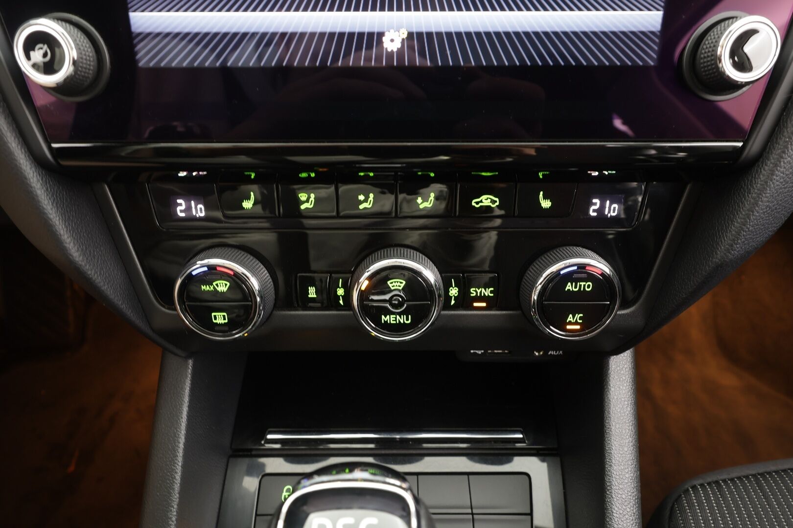 Skoda Octavia 2018 Combi 1,4 TSI Style DSG Autom. - | Vakkari | Webasto | P.kamera | LED | Ratinlämmitys | Apple&Android | Suomi-auto | Kahdet Renkaat |