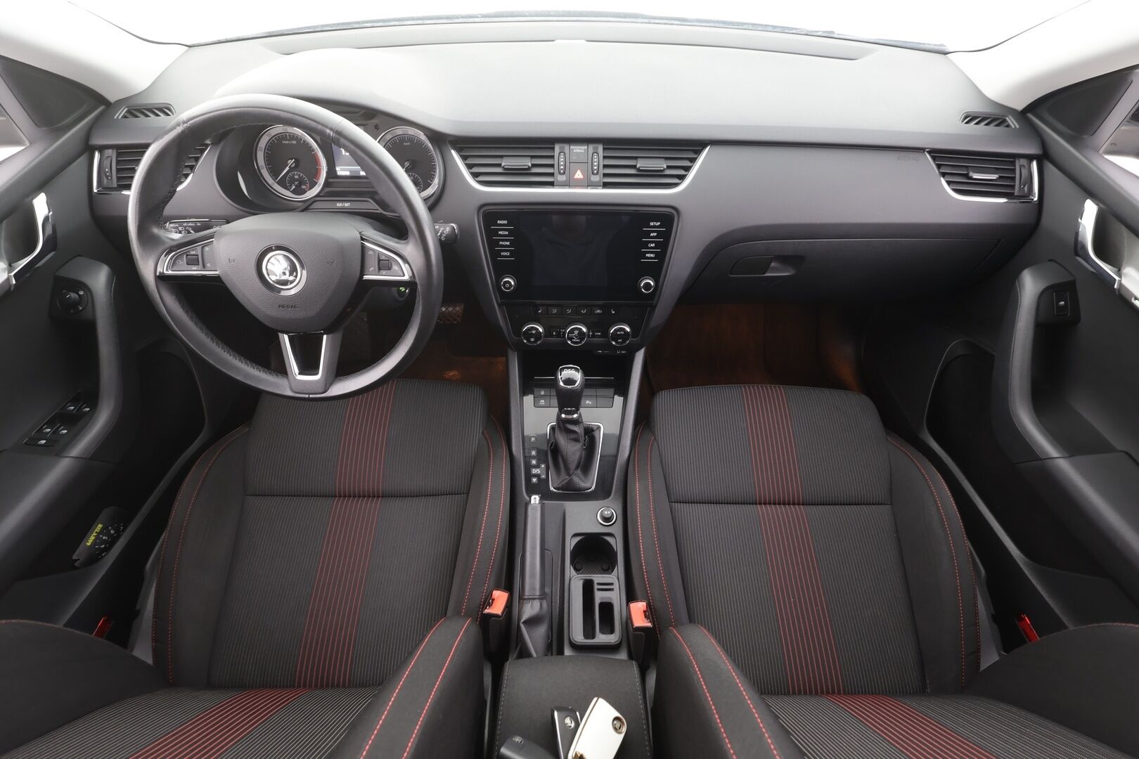 Skoda Octavia 2018 Combi 1,4 TSI Style DSG Autom. - | Vakkari | Webasto | P.kamera | LED | Ratinlämmitys | Apple&Android | Suomi-auto | Kahdet Renkaat |