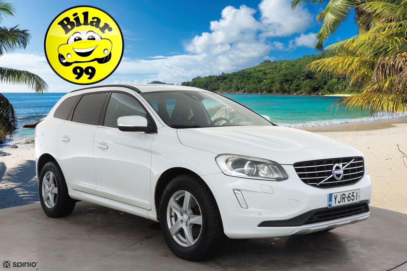 Volvo XC60 2014 D4 AWD Momentum aut * Panorama / Webasto / Vetokoukku / Vakkari / Sensus Navi / Digimittari / Puolinahkasisusta - Kahdet renkaat aluvanteilla / Merkkihuollettu / Jakopää tehty! - HULLUT AVAJAISHULINAT KORKOTARJOUS 3,29 %