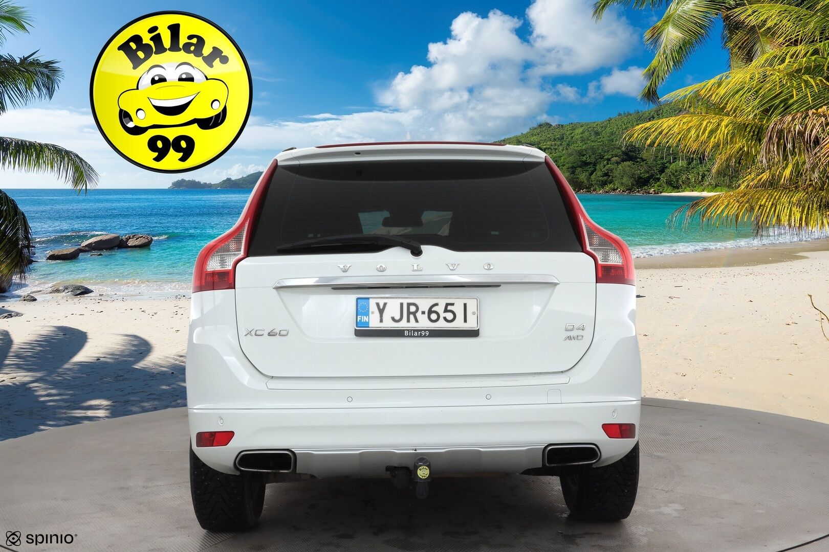 Volvo XC60 2014 D4 AWD Momentum aut * Panorama / Webasto / Vetokoukku / Vakkari / Sensus Navi / Digimittari / Puolinahkasisusta - Kahdet renkaat aluvanteilla / Merkkihuollettu / Jakopää tehty! - HULLUT AVAJAISHULINAT KORKOTARJOUS 3,29 %