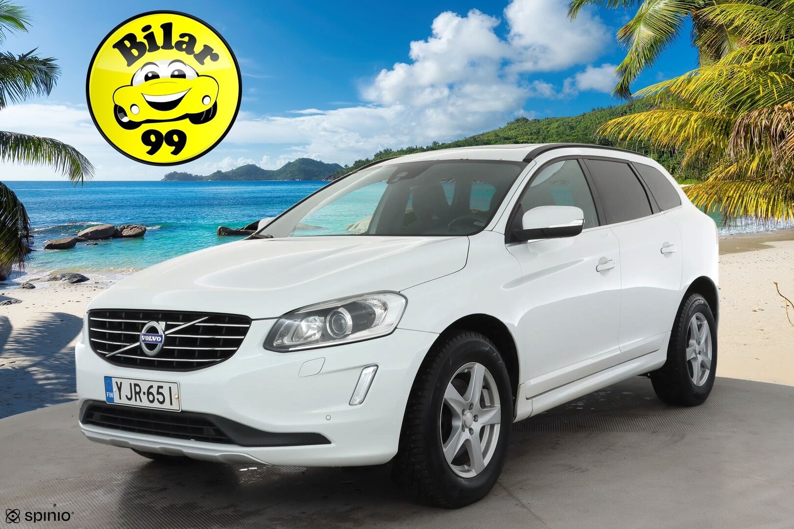 Volvo XC60 2014 D4 AWD Momentum aut * Panorama / Webasto / Vetokoukku / Vakkari / Sensus Navi / Digimittari / Puolinahkasisusta - Kahdet renkaat aluvanteilla / Merkkihuollettu / Jakopää tehty! - HULLUT AVAJAISHULINAT KORKOTARJOUS 3,29 %