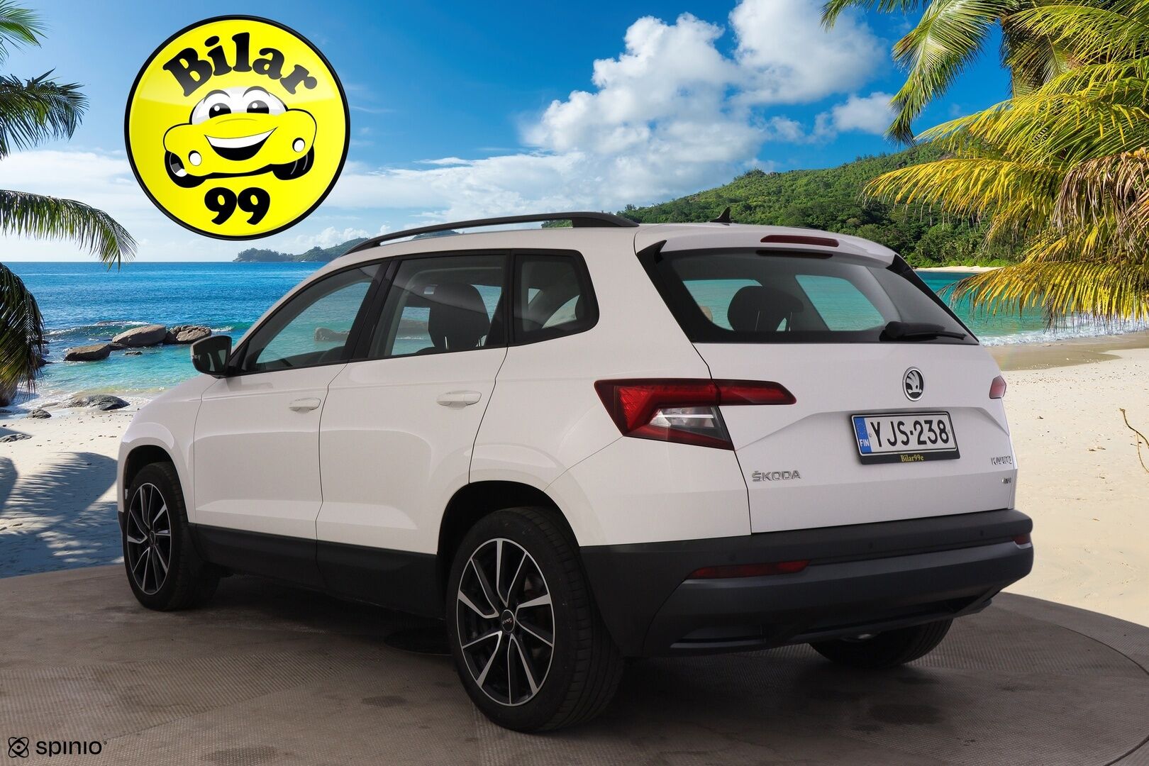 Skoda Karoq 2018 2,0 TDI 150 4x4 Ambition DSG **Webasto / S.Koukku / Lämmitettävä tuulilasi / Smartlink** - Näppärä nelikko kattavalla huoltohistorialla!