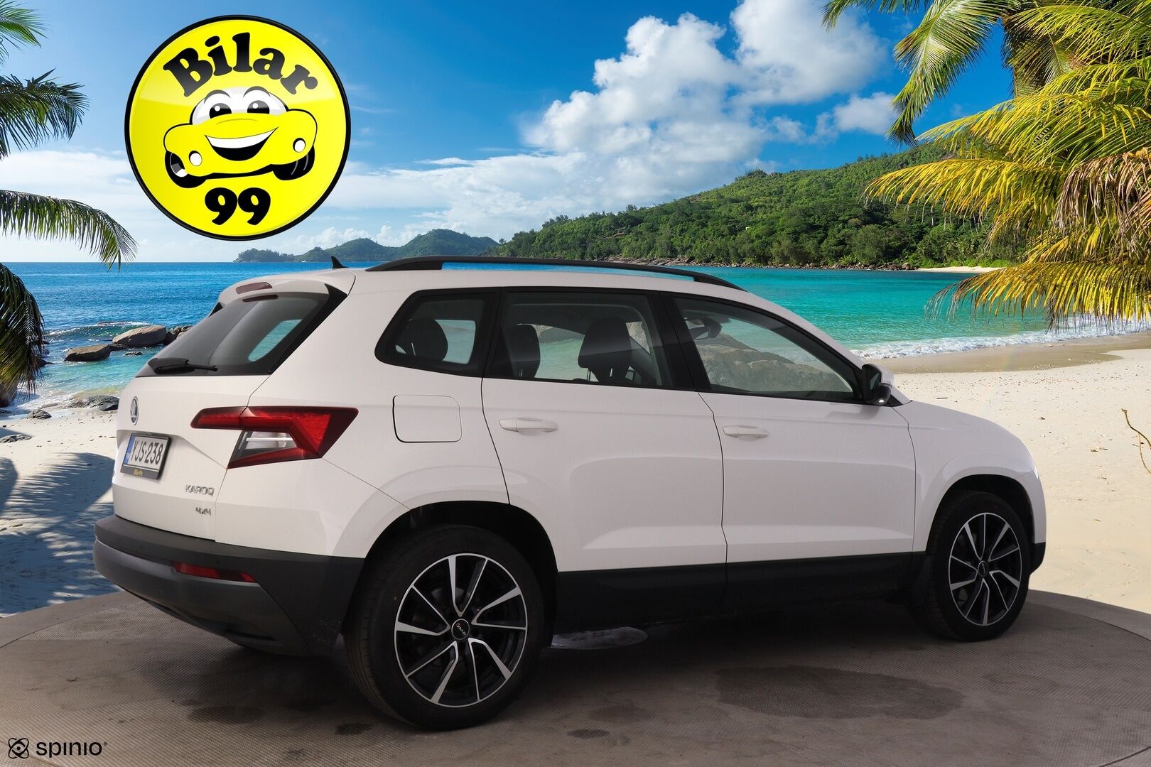 Skoda Karoq 2018 2,0 TDI 150 4x4 Ambition DSG **Webasto / S.Koukku / Lämmitettävä tuulilasi / Smartlink** - Näppärä nelikko kattavalla huoltohistorialla!