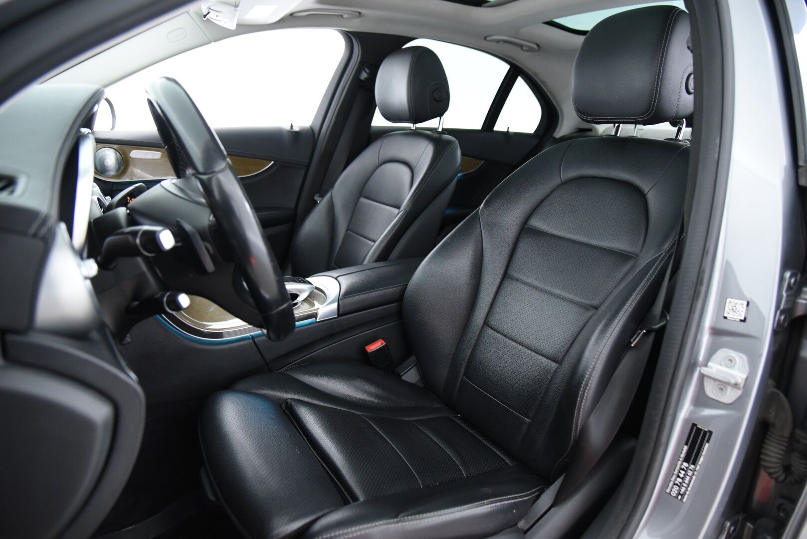 Mercedes-Benz C 2014 200 A Premium Business AMG  / Burmester / HUD / Panoraama / LED / Navi - 2x vanteet / Lohkolämmitin sisäpistokkeella