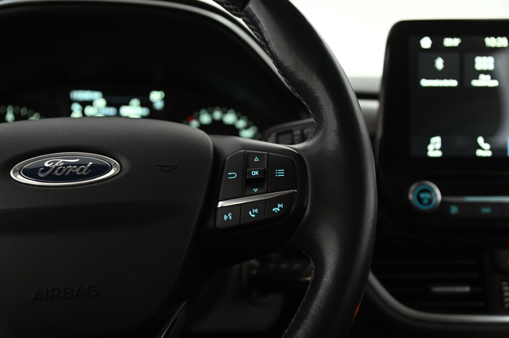 Ford Fiesta 2018 1,0 EcoBoost 100hv M6 Titanium 5-ovinen - Myydään Huutokaupat.com