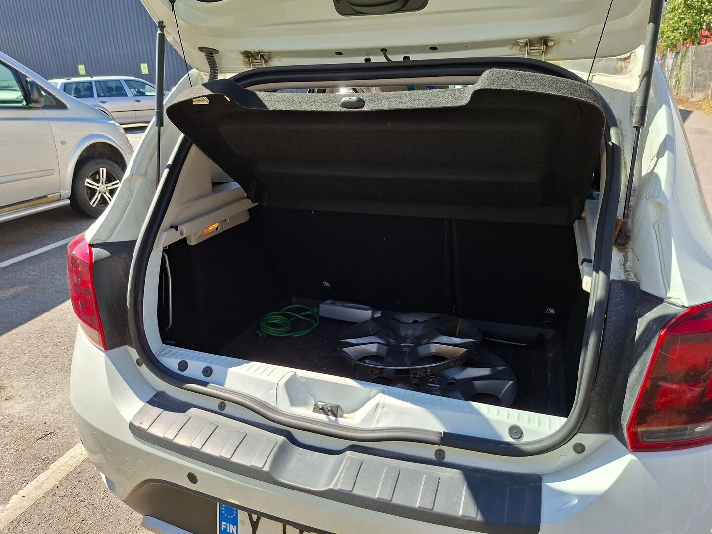 Dacia Sandero 2018 Stepway TCe 90 - MYYDÄÄN HUUTOKAUPAT.COM! - MYYDÄÄN HUUTOKAUPAT.COM!