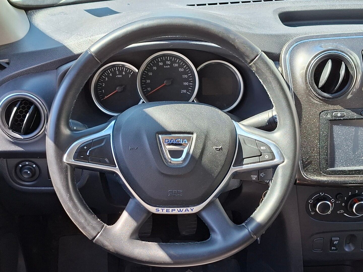 Dacia Sandero 2018 Stepway TCe 90 - MYYDÄÄN HUUTOKAUPAT.COM! - MYYDÄÄN HUUTOKAUPAT.COM!