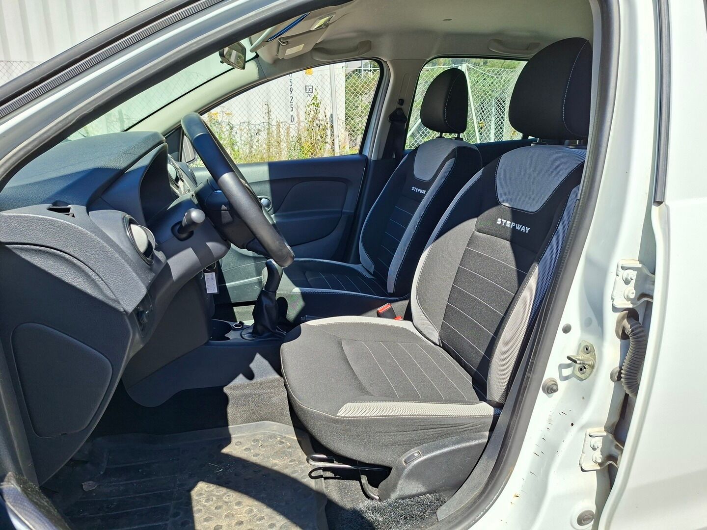 Dacia Sandero 2018 Stepway TCe 90 - MYYDÄÄN HUUTOKAUPAT.COM! - MYYDÄÄN HUUTOKAUPAT.COM!