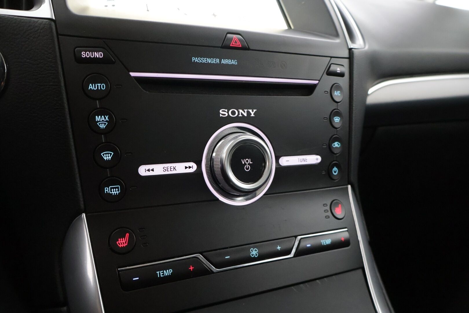 Ford S-Max 2018 2,0 TDCi 150hv PowerShift A6 Titanium 5D * Adap.Vakkari / Blis / Kaistavahti / Peruutuskamera / Navi / Webasto / Nahat muistilla * - * 7 P. / Siisti Hyvin Huollettu / Juuri Vaihdettu Jakohihna /  Vaihteisto Korjattu *