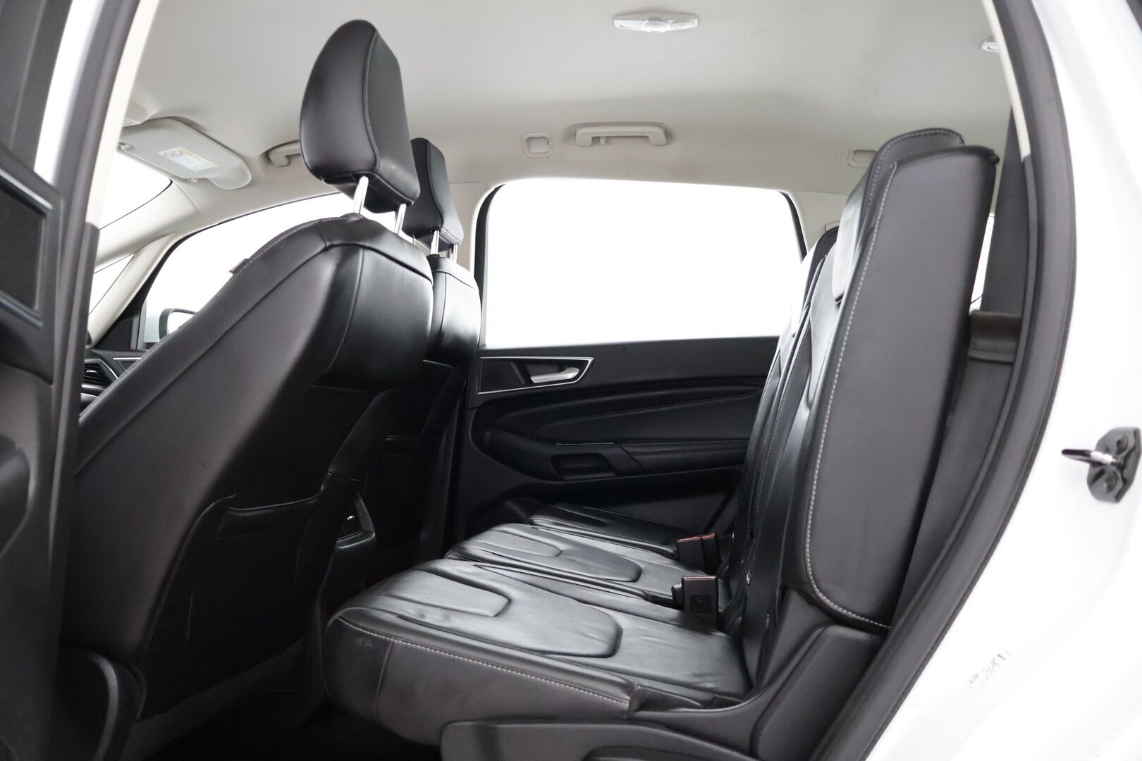 Ford S-Max 2018 2,0 TDCi 150hv PowerShift A6 Titanium 5D * Adap.Vakkari / Blis / Kaistavahti / Peruutuskamera / Navi / Webasto / Nahat muistilla * - * 7 P. / Siisti Hyvin Huollettu / Juuri Vaihdettu Jakohihna /  Vaihteisto Korjattu *