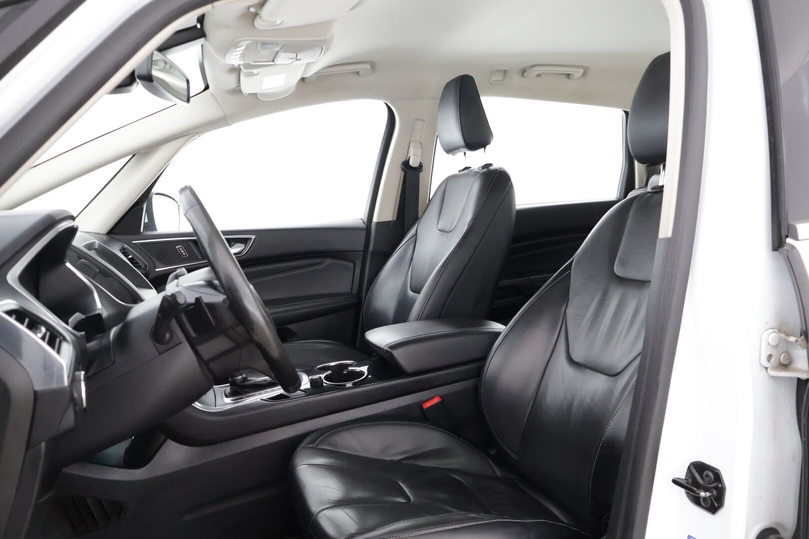 Ford S-Max 2018 2,0 TDCi 150hv PowerShift A6 Titanium 5D * Adap.Vakkari / Blis / Kaistavahti / Peruutuskamera / Navi / Webasto / Nahat muistilla * - * 7 P. / Siisti Hyvin Huollettu / Juuri Vaihdettu Jakohihna /  Vaihteisto Korjattu *