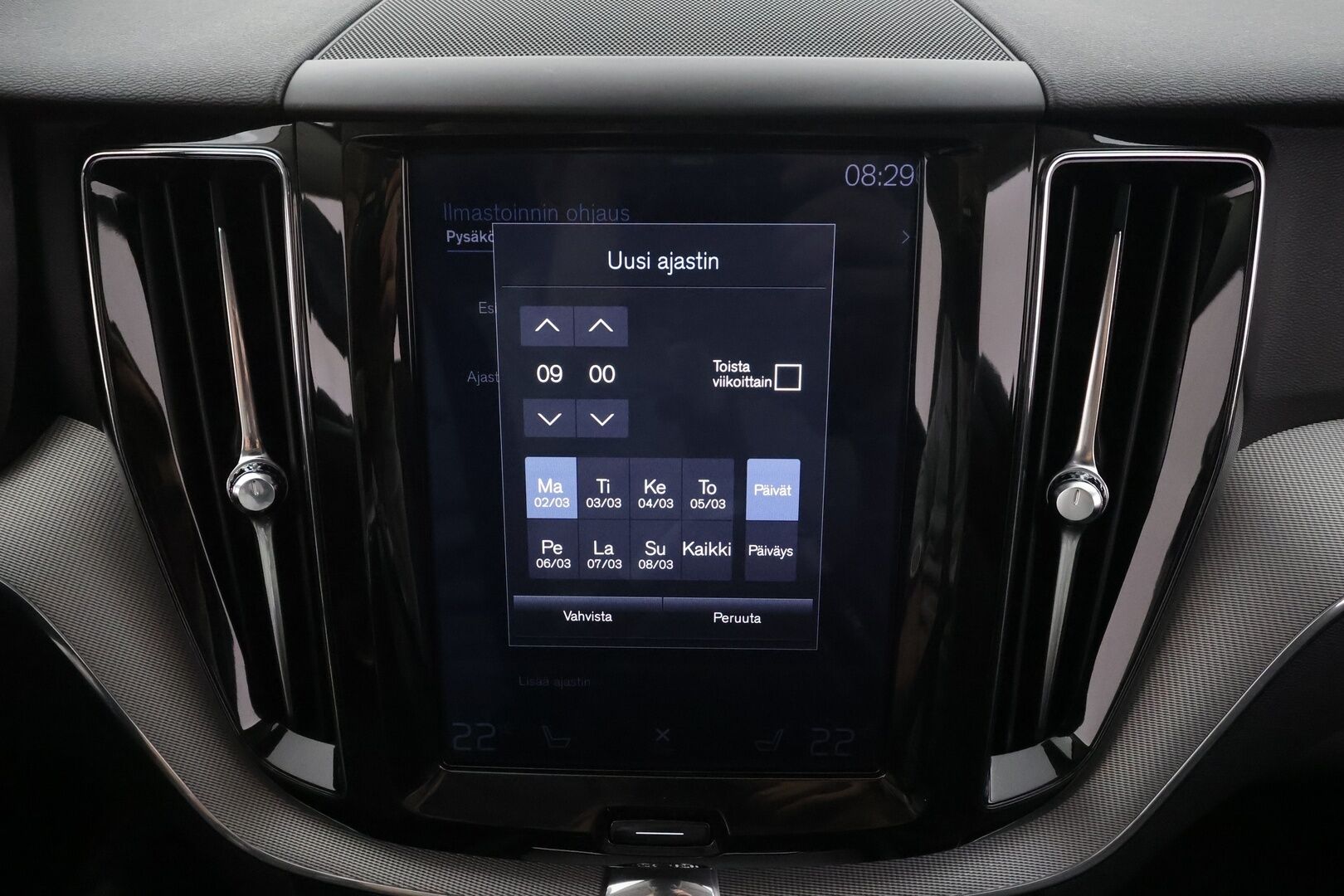 Volvo XC60 2018 D4 AWD Business Inscription aut * ACC / P.kamera / Webasto / Full LED / Navi / Muistipenkki / Sporttinahat / Keyless / BLIS * - Suomi-auto / Kahdet renkaat aluvanteilla / Merkkihuollettu / Juuri huollettu