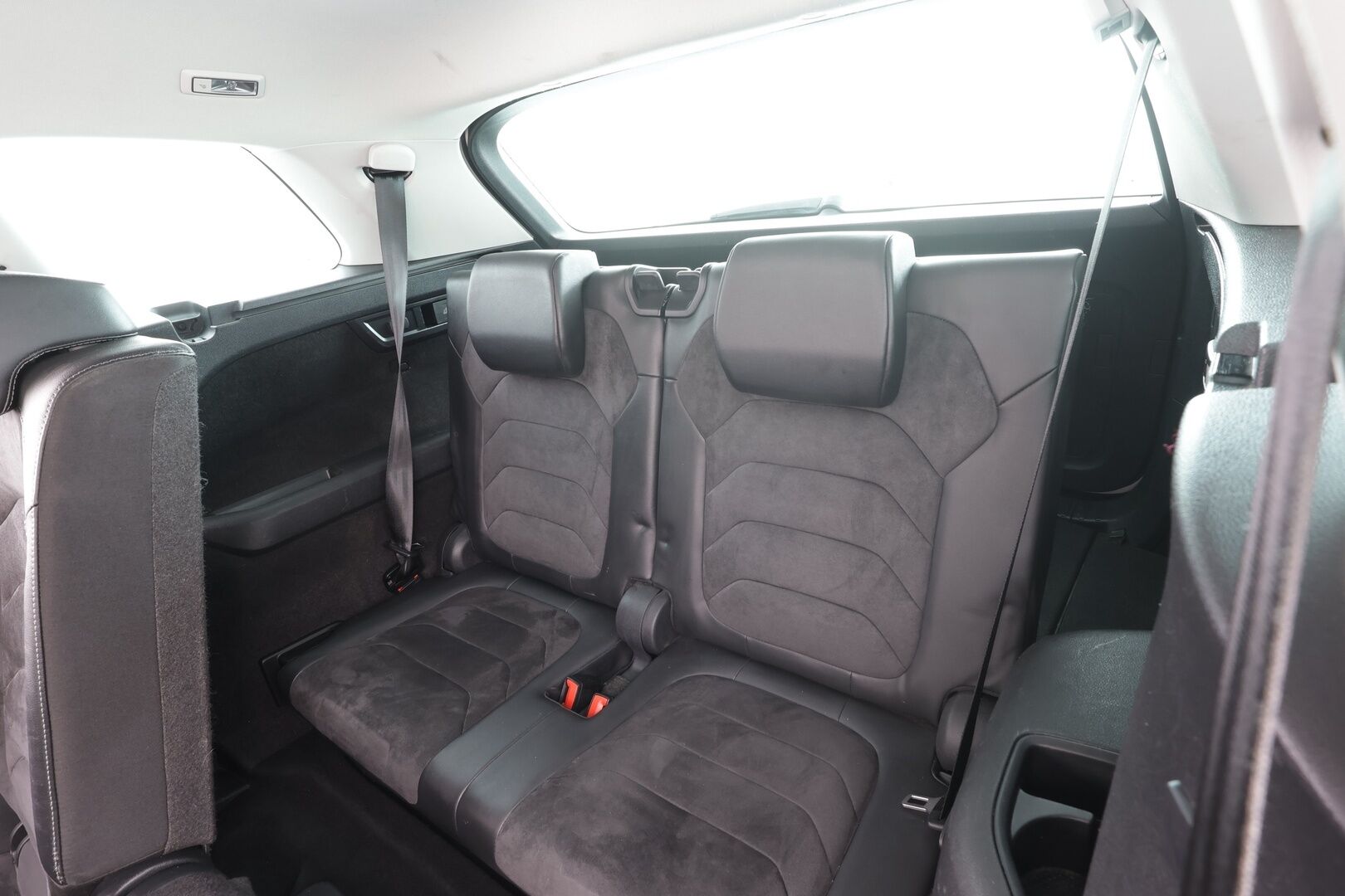 Skoda Kodiaq 2017 2,0 TDI 150 Style DSG * ACC / Canton / P.Tutkat / LED / 7-paikkainen / Nahka-alcantra / Apple&Android * - Suomi-auto / Kahdet renkaat