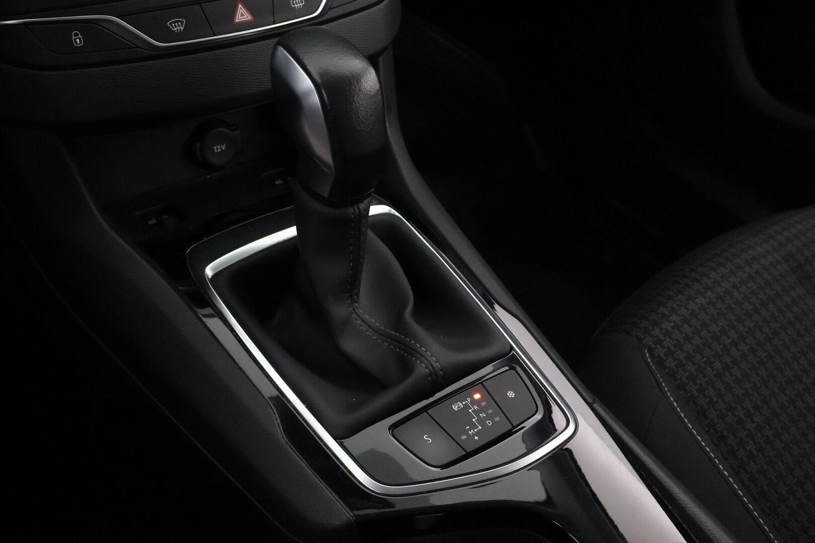 Peugeot 308 2018 YritysOutlet - Myydään vain yrityksille