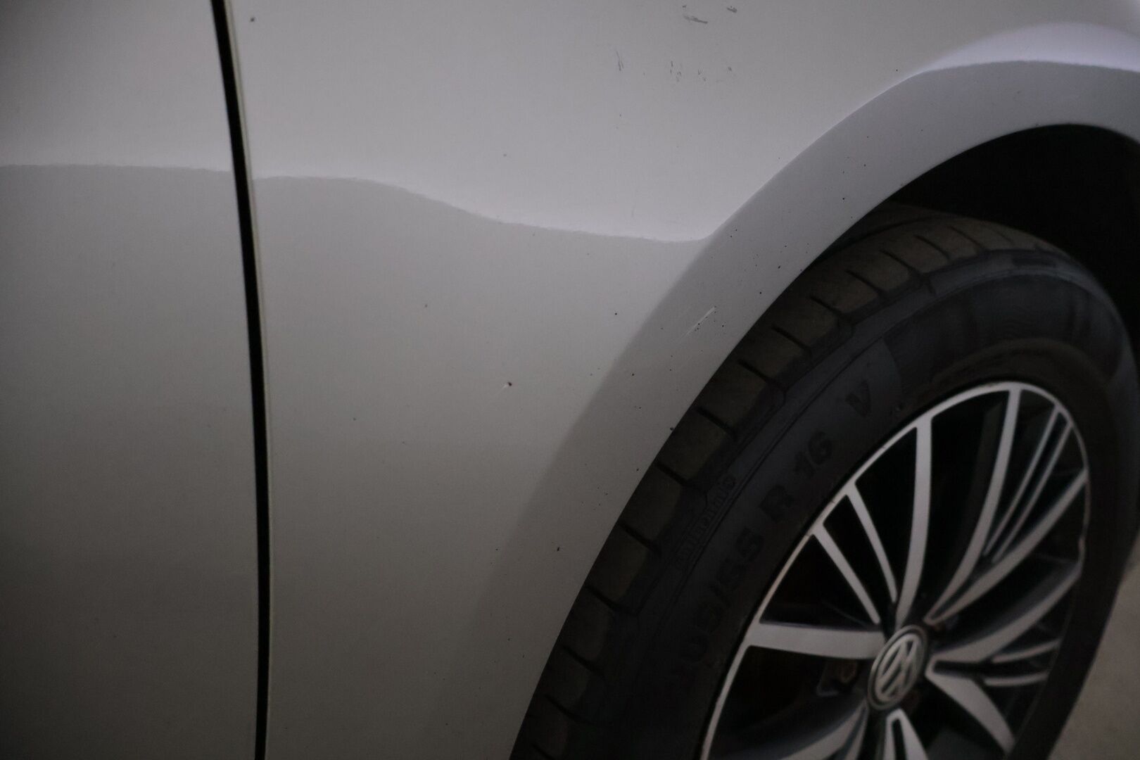 Volkswagen Golf 2016 Variant Comfortline 1,6 TDI 81 kW (110 hv) ** - YritysOutlet - Myydään vain yrityksille / Koukku / Webasto  / Tutkat ** - *– Tämä auto myydään YritysOutlet -valikoimasta vain yritykselle / Leimaa 6/2026 saakka / ErgoActive / 2x vanteet **