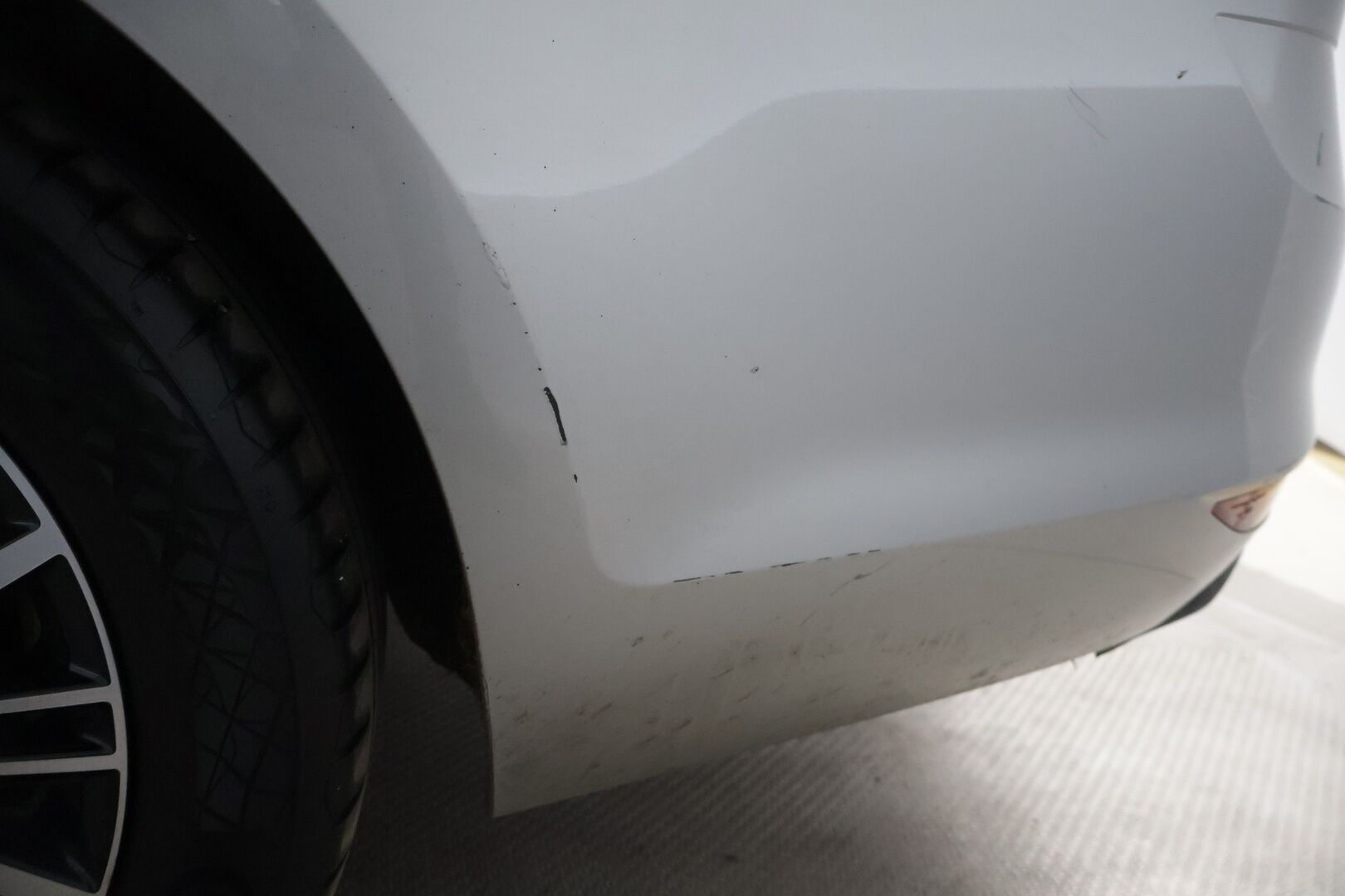 Volkswagen Golf 2016 Variant Comfortline 1,6 TDI 81 kW (110 hv) ** - YritysOutlet - Myydään vain yrityksille / Koukku / Webasto  / Tutkat ** - *– Tämä auto myydään YritysOutlet -valikoimasta vain yritykselle / Leimaa 6/2026 saakka / ErgoActive / 2x vanteet **