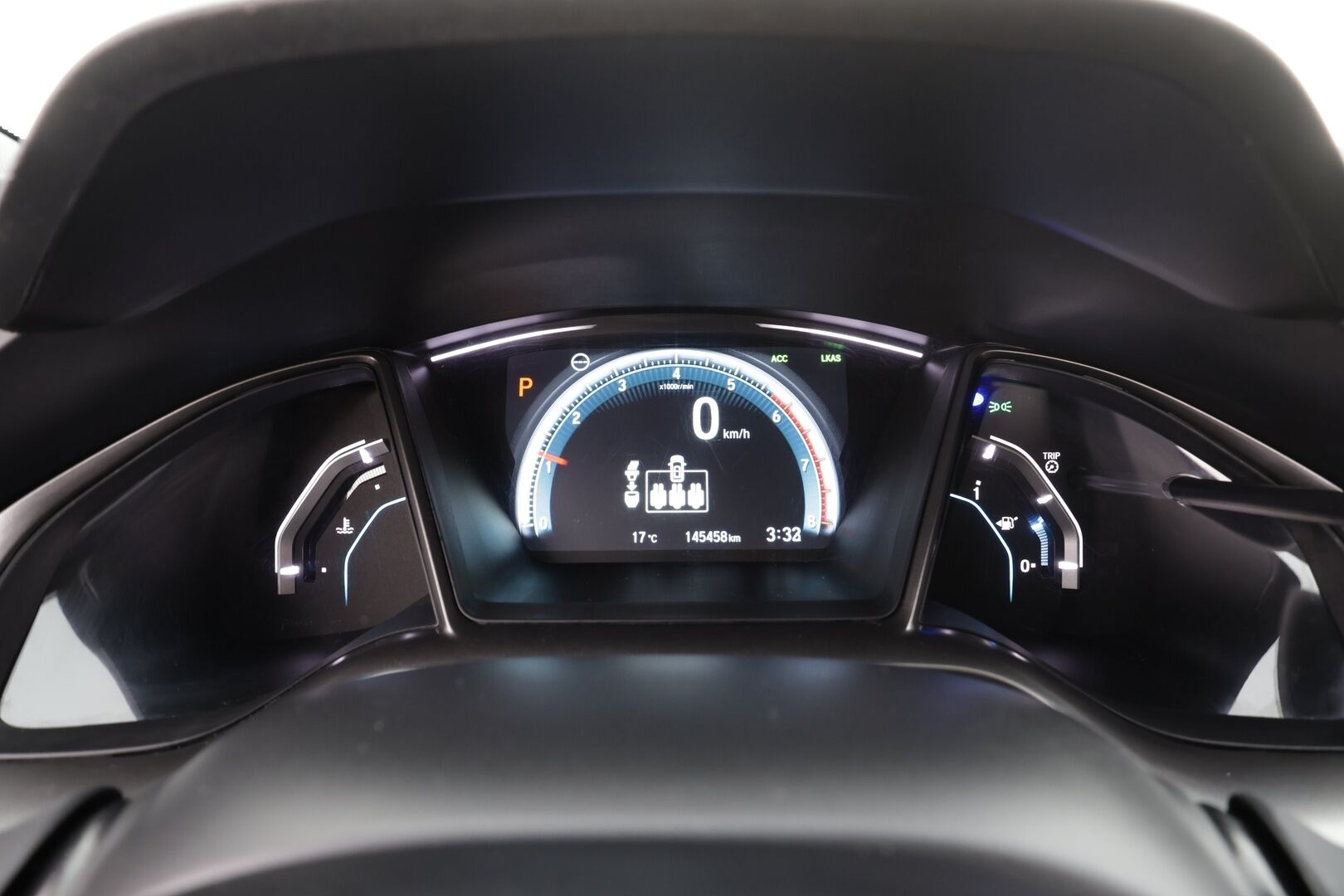 Honda Civic 2018 HB 129 hv Sport Plus AT * ACC / LED / P.Kamera / Lasikattoluukku / Sisätilanlämmitin / Navi / Kaistavahti / Keyless * - Suomi-auto / Kahdet renkaat / Merkkihuollettu! - HULLUT VÄLIPÄIVÄT KORKOTARJOUS 2,49%