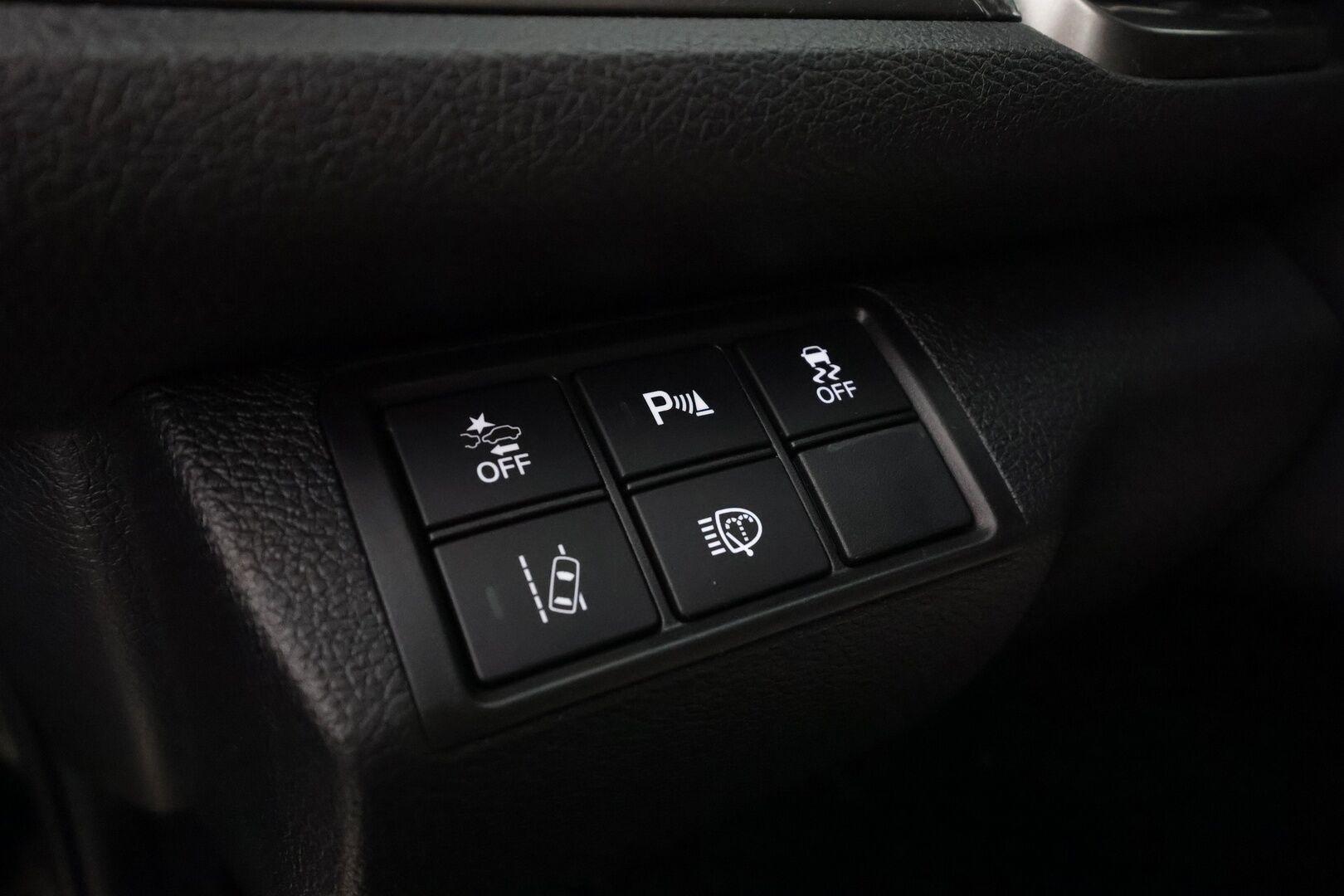 Honda Civic 2018 HB 129 hv Sport Plus AT * ACC / LED / P.Kamera / Lasikattoluukku / Sisätilanlämmitin / Navi / Kaistavahti / Keyless * - Suomi-auto / Kahdet renkaat / Merkkihuollettu! - Osta nyt, maksa vasta ensi vuonna