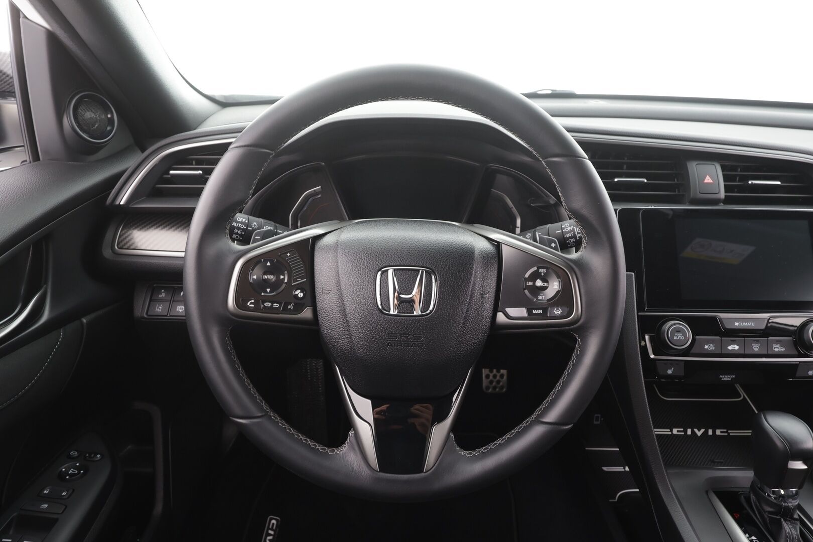 Honda Civic 2018 HB 182 hv Type S AT - ACC | Kaistavahti | Kamera | Lohko | LED | Navi | Apple&Android | 1.Om Suomi-auto | Kahdet Hondan vanteet | Merkkihuollettu | Viimeisin huolto 4 / 26!