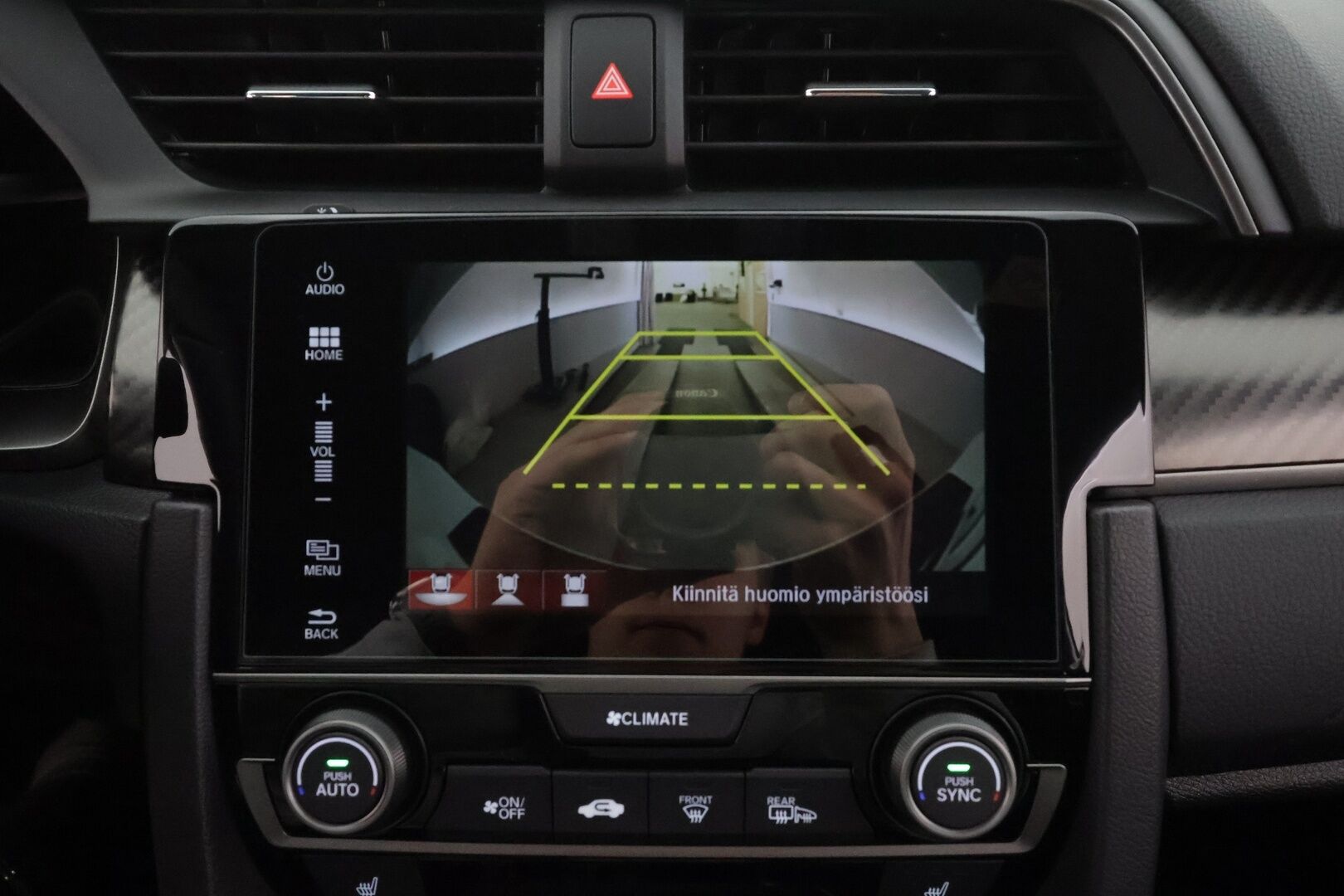 Honda Civic 2018 HB 182 hv Type S AT - ACC | Kaistavahti | Kamera | Lohko | LED | Navi | Apple&Android | 1.Om Suomi-auto | Kahdet Hondan vanteet | Merkkihuollettu | Viimeisin huolto 4 / 26!