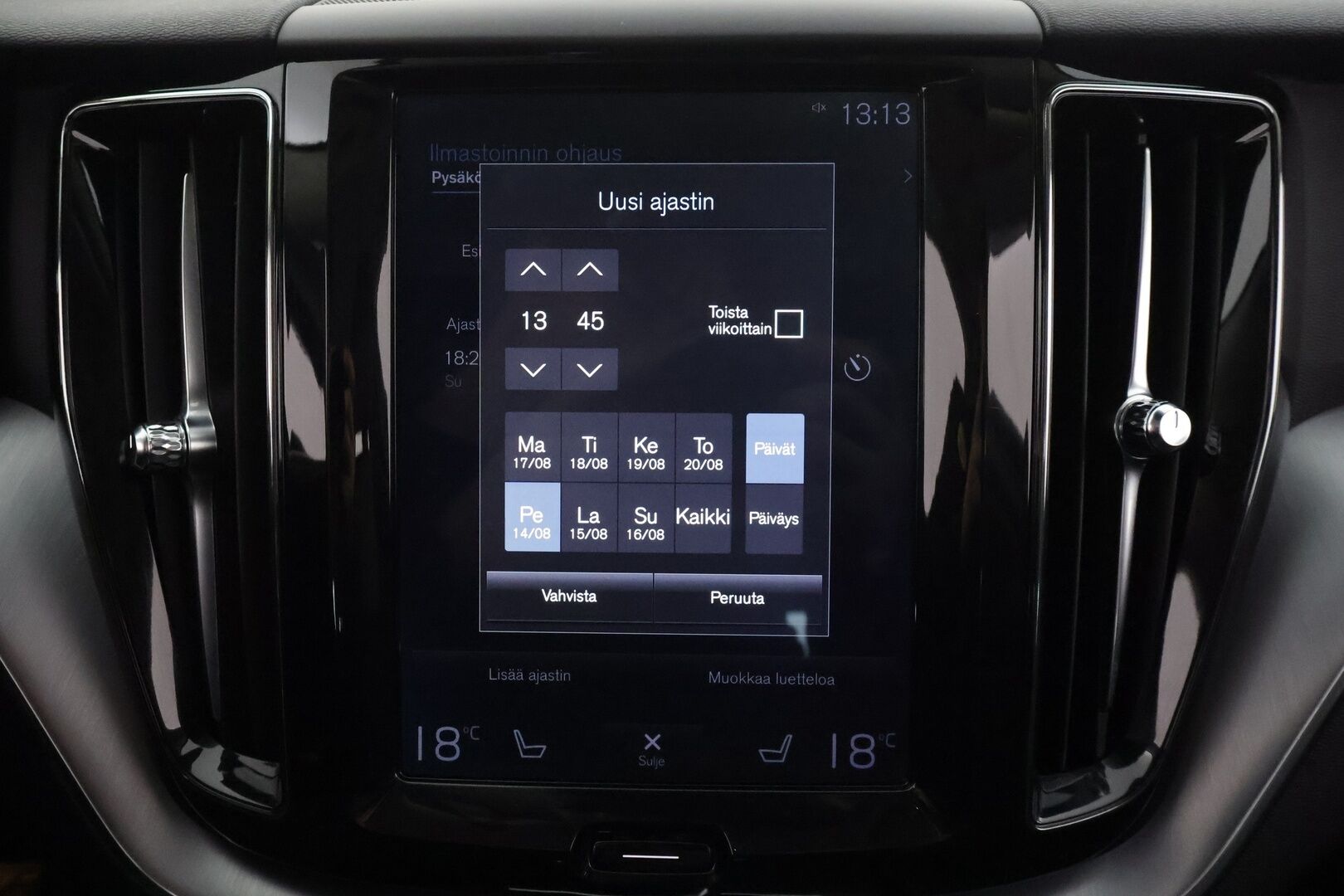 Volvo XC60 2018 T5 AWD Momentum aut - | ACC | Webasto | Koukku | Pilot Assist | P.kamera | BLIS | CTA | Digimittaristo | Keyless | Lämm. ratti | Sähk. takaluukku | LED | Navi | 
