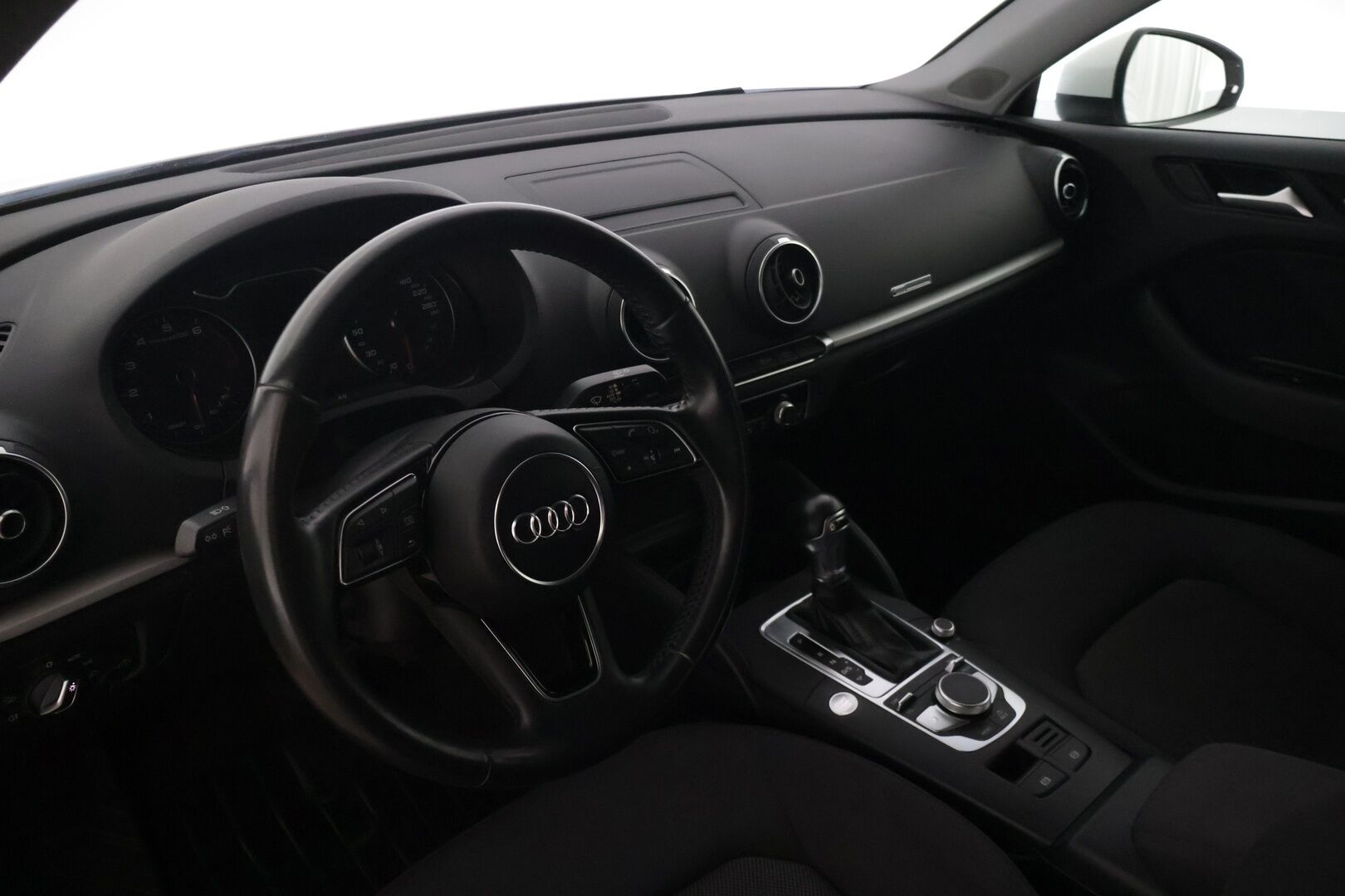 Audi A3 2018 Sedan Pro Business Edition 1,0 TFSI 85 kW S tronic - | Juuri Tullut | Näyttävä | Asiallisesti Varusteltu |