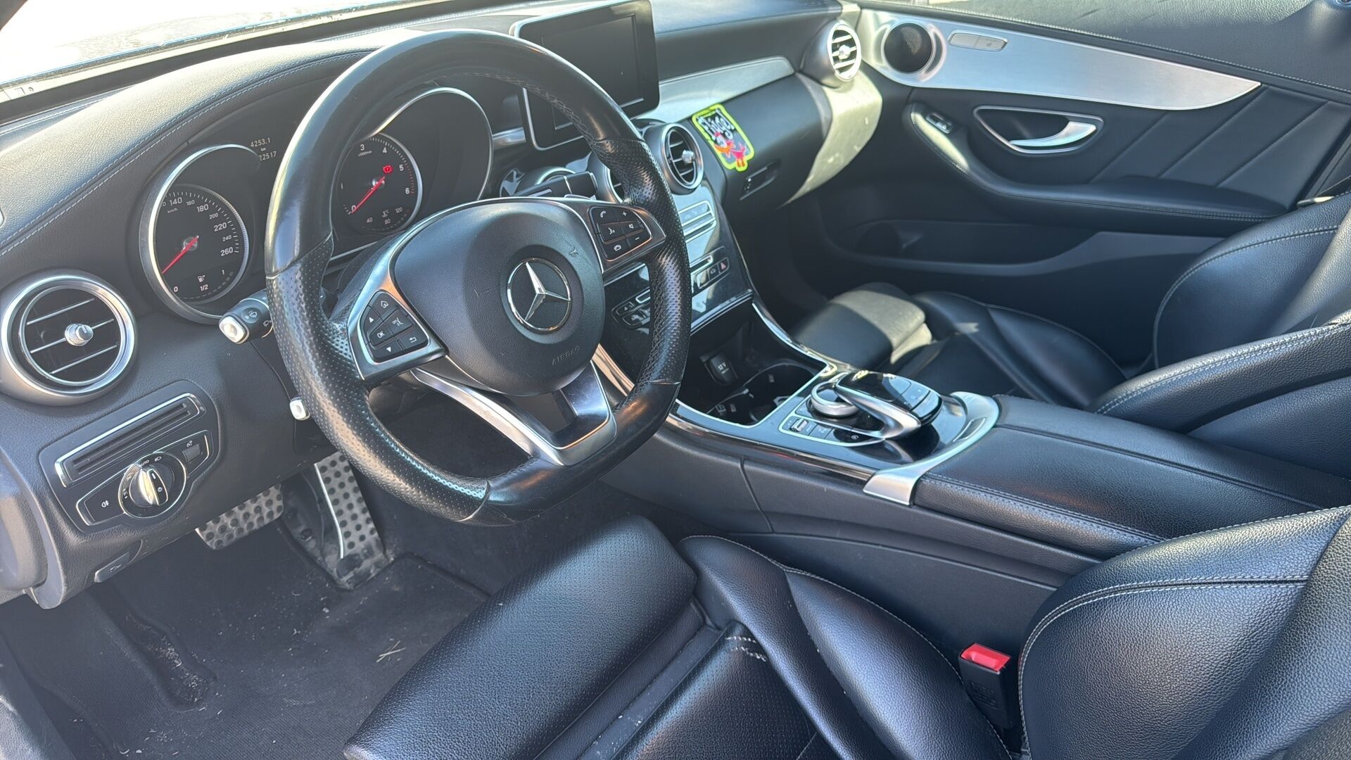 Mercedes-Benz C 2015 220 BlueTec T A Premium Business AMG - | BC-Racing | Webasto | P-Kamera | Vetokoukku | ILS-Led | Ambient