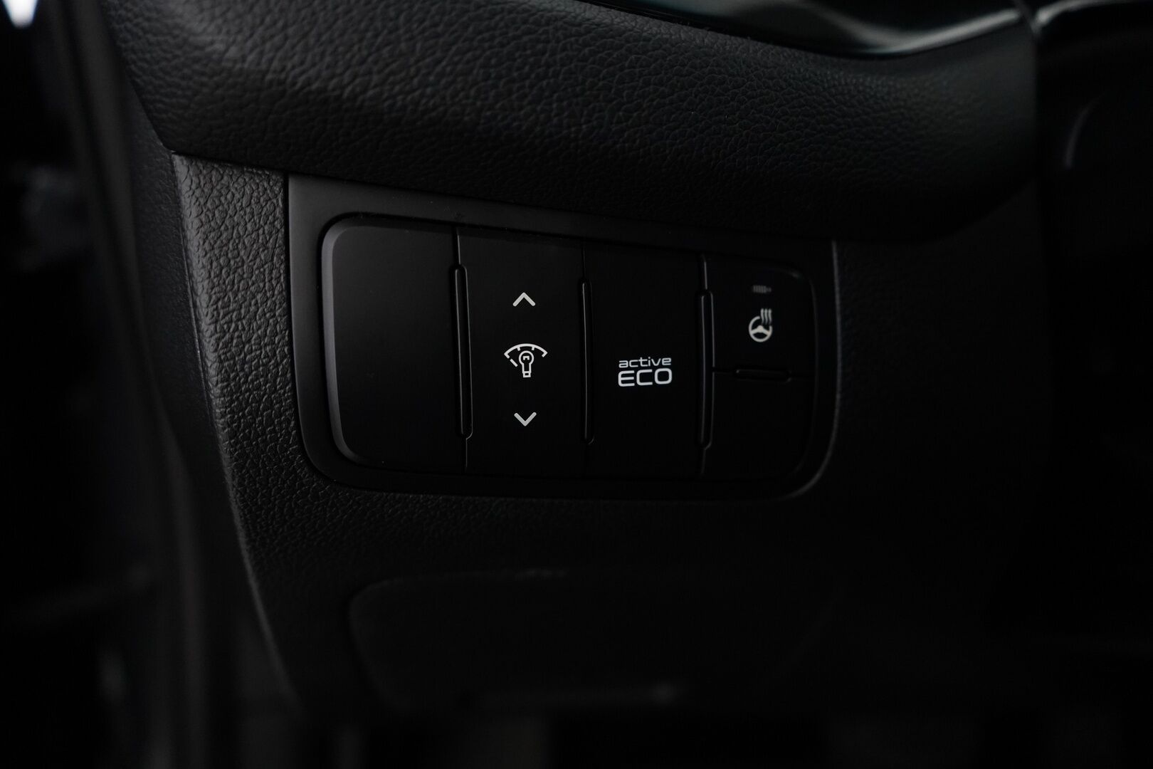 Kia cee'd 2018 1,6 FIFA World Cup Edition SW DCT *Koukku / Ratinlämmitin / P-tutkat* - Suomi-auto / Kahdet hyvät renkaat Kian vanteilla / Merkkihuollettu - HULLUT JOULUT KORKOTARJOUS 2,49% 