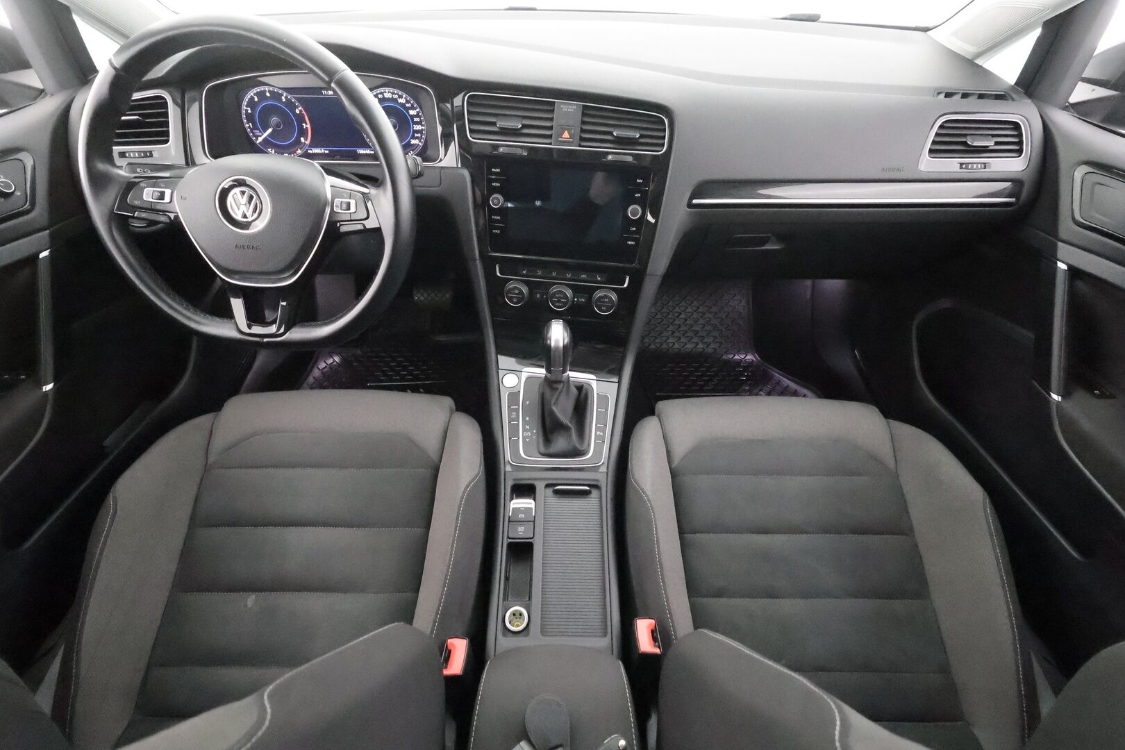 Volkswagen Golf 2018 Variant Highline 1,5 TSI EVO 96 kW (130 hv) BLUEMOTION DSG-automaatti - | ACC | Webasto | LED | Digimittaristo | P.kamera ja tutkat | Navi | App-Connect | Keyless | Front Assist | 2x renkaat aluin | Suomiauto | 