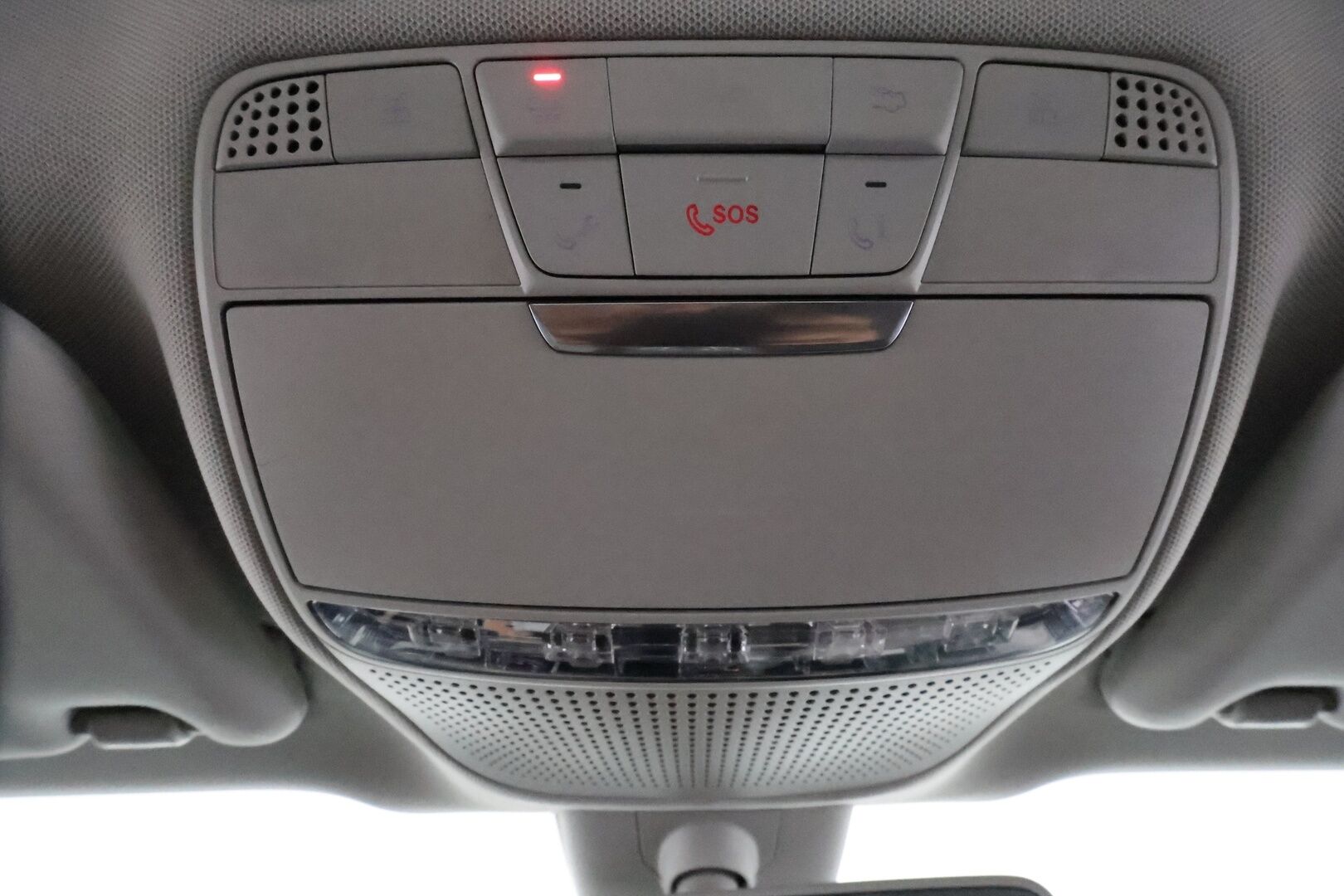 Mercedes-Benz E 2018 220 d 4Matic A Premium Business AMG * Peruutuskamera / Lohko & Sisäpistoke / LED High Performance / Sporttipenkit / Navi / Vakkari - Suomi-auto / Kahdet Renkaat - Osta nyt, maksa vasta ensi vuonna