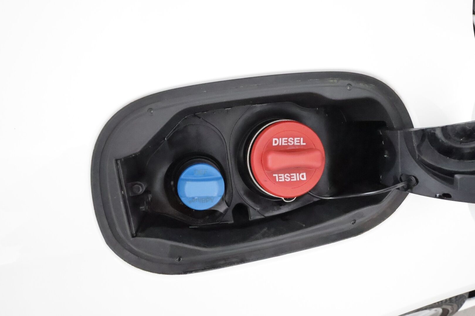 Mercedes-Benz E 2018 220 d 4Matic A Premium Business AMG * Peruutuskamera / Lohko & Sisäpistoke / LED High Performance / Sporttipenkit / Navi / Vakkari - Suomi-auto / Kahdet Renkaat - Osta nyt, maksa vasta ensi vuonna