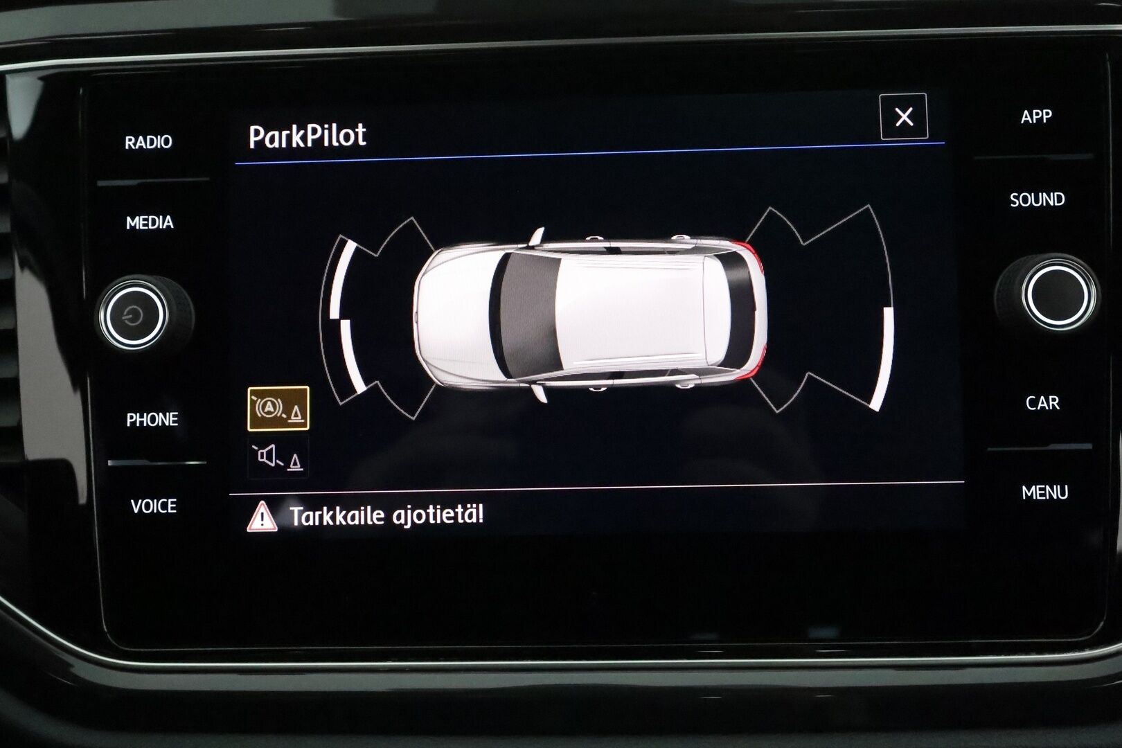 Volkswagen T-Roc 2018 Sport 2,0 TDI SCR 110 kW (150 hv) 4MOTION DSG **Adapt.Vakkari / LED-valot / P.Tutkat / Webasto / Koukku** - Suomi-auto / Kahdet Renkaat
