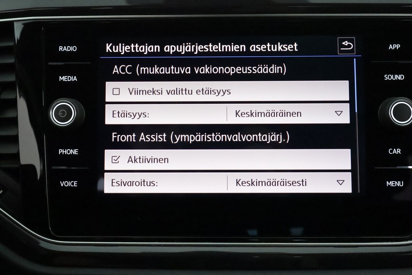 Volkswagen T-Roc 2018 Sport 2,0 TDI SCR 110 kW (150 hv) 4MOTION DSG **Adapt.Vakkari / LED-valot / P.Tutkat / Webasto / Koukku** - Suomi-auto / Kahdet Renkaat