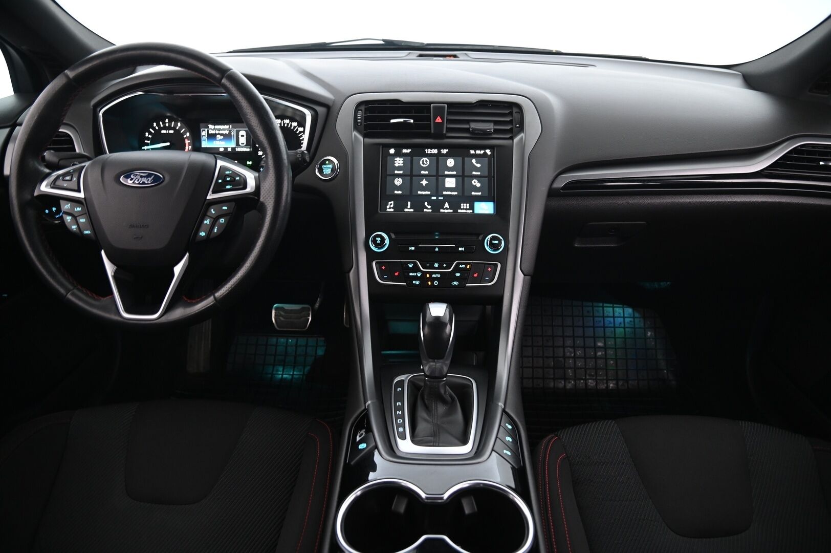 Ford Mondeo 2018 1,5 EcoBoost 160hv A6 ST-Line 5D - Suomi-Auto | Navi | Lämmitettävä tuulilasi | Lohko | Koukku | Vakkari | AndroidAuto | AppleCarPay | Tutkat | Suksiluukku | 2X Renkaat | Siisti