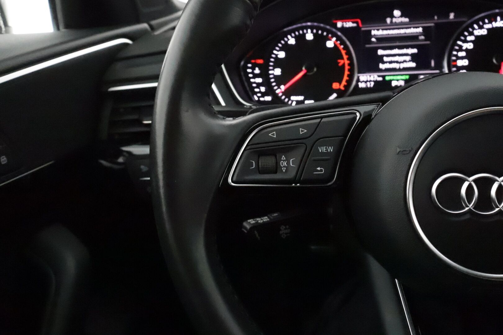 Audi A4 2018 Sedan S Line 2,0 TFSI 140 kW S tronic **B&O / Webasto / P.kamera / Sporttipenkit / Apple&Android / Koukku**