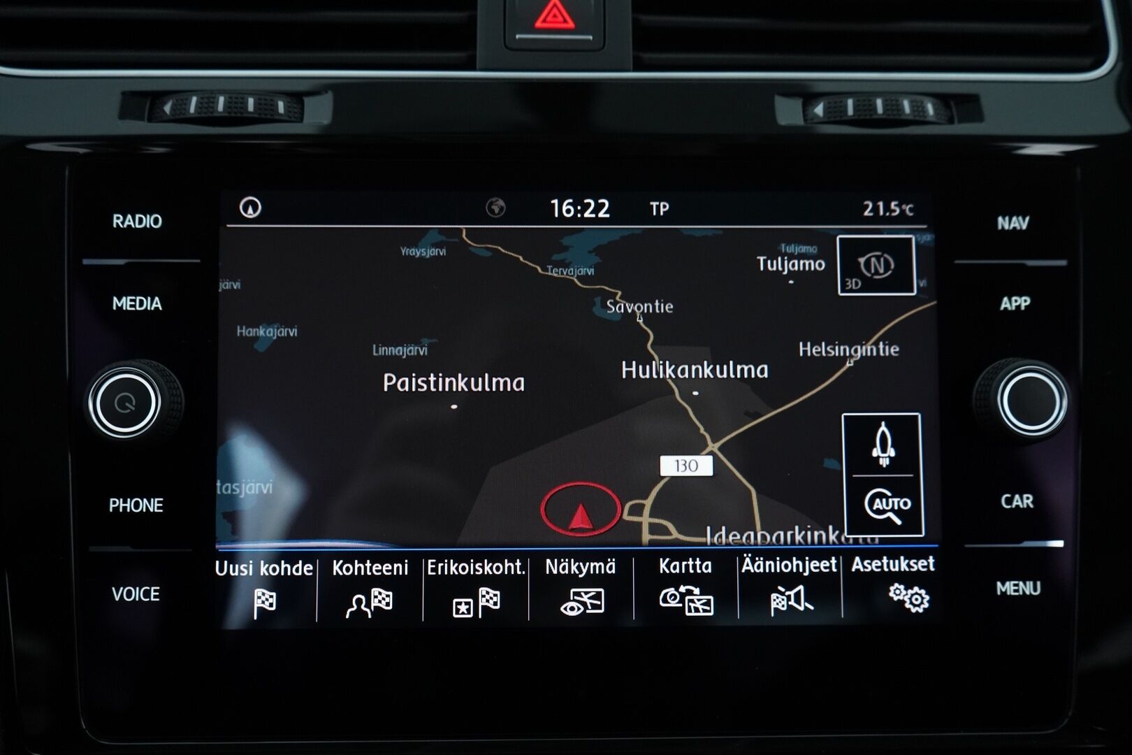 Volkswagen Golf 2018 Highline 1,5 TSI EVO 96 kW (130 hv) BLUEMOTION DSG-automaatti * ACC / Webasto / Keyless / App-Connect / P.Kamera * - Suomi-auto / Kahdet renkaat alumiinivantein / Facelift / Juuri huollettu