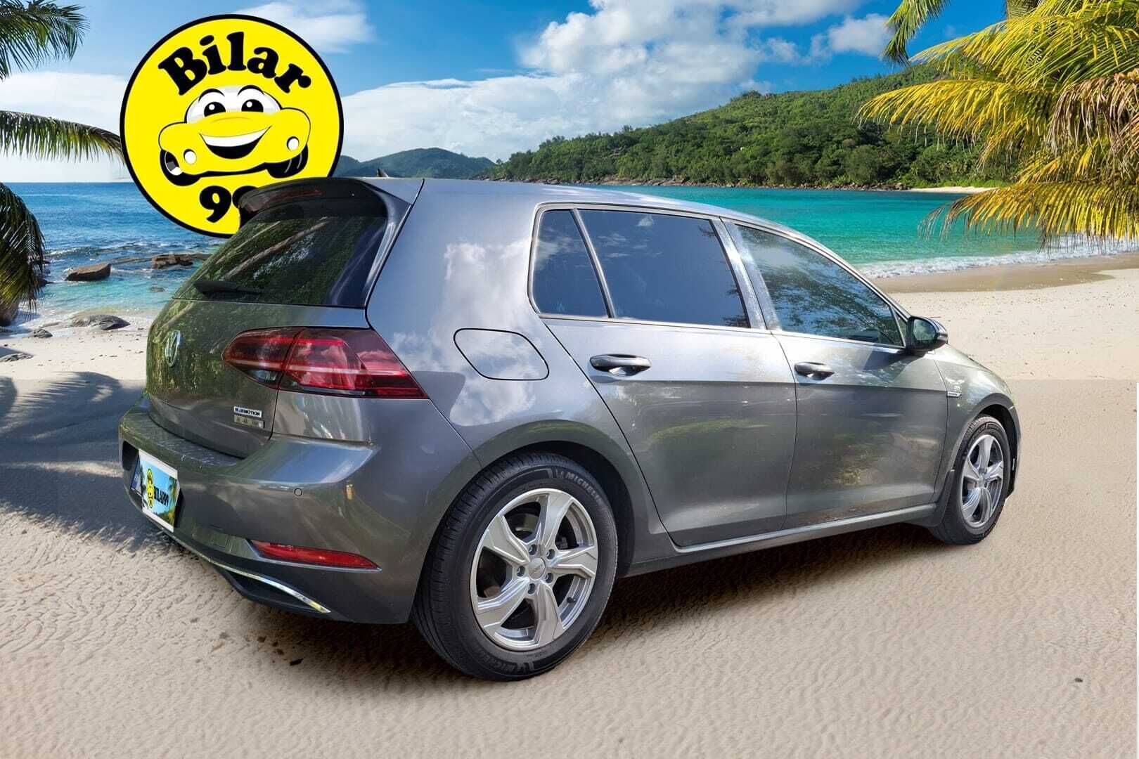 Volkswagen Golf 2018 Comfortline 1,5 TSI EVO 96 kW (130 hv) BLUEMOTION DSG-aut. Football Edition *Webasto / Keyless / LED / P-Kamera * - Kahdet uudet renkaat / Huollettu 5/25 / Jakopää viimevuonna! *