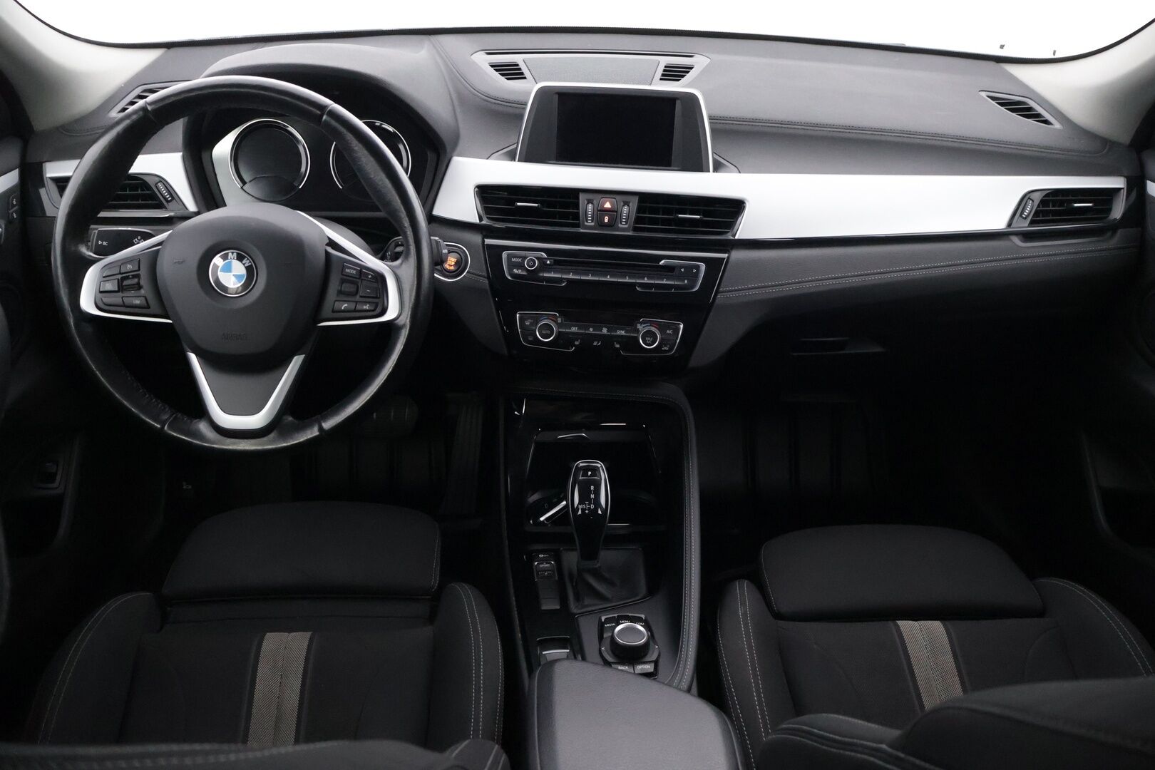 BMW X2 2018 F39 sDrive 18d A Business - | Hifit | Muistipenkki | Keyless | Vakkari |
