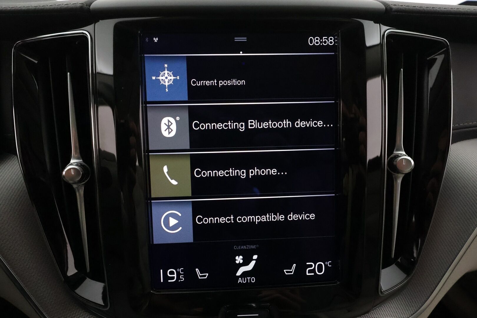 Volvo XC60 2021 T6 TwE AWD Business Inscription **HUD / 360° Kamera / Panorama / Adapt.Vakkari / Webasto / Sporttipenkki Muistilla** - 3,99 % KORKOTARJOUS TÄHÄN AUTOON - Akku kuntotarkastettu / Harman/Kardon / LED-valot / Digimittaristo Kaistavahti / Navi / KeylessGO 