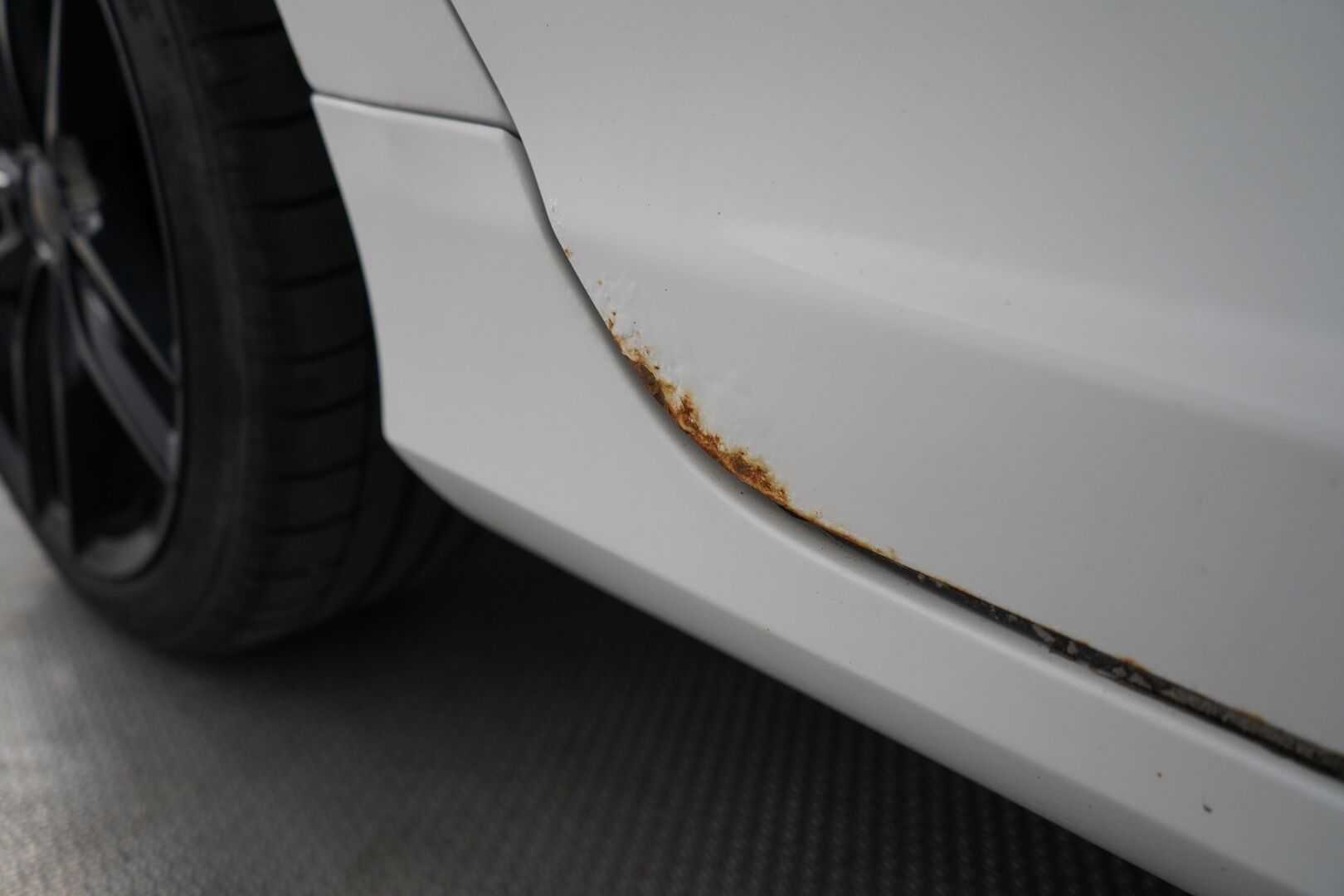 Volvo V60 2013 D6 AWD Summum plug in hybrid aut YritysOutlet - Myydään vain yrityksille - Vakkari | Webasto | Tutkat | Nahat | Vetokoukku | Kattava huoltohistoria | Kahdet hyvät renkaat alumiinivanteilla | Akku kuntotarkastettu | Puhdas Carvertical 