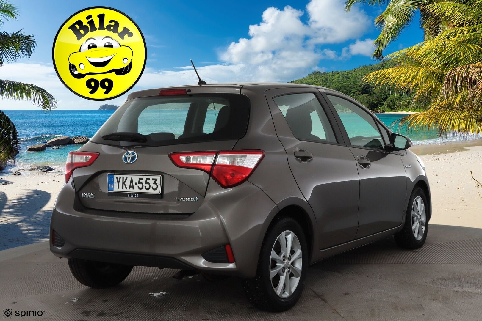 Toyota Yaris 2018 1,5 Hybrid Active 5ov * 1.Om Suomi-auto / Vakkari / P.kamera / Navi / Lohkolämmitin * - Kahdet renkaat aluvanteilla / Merkkihuollettu - HULLU BLACKWEEK KORKOTARJOUS 2,49%