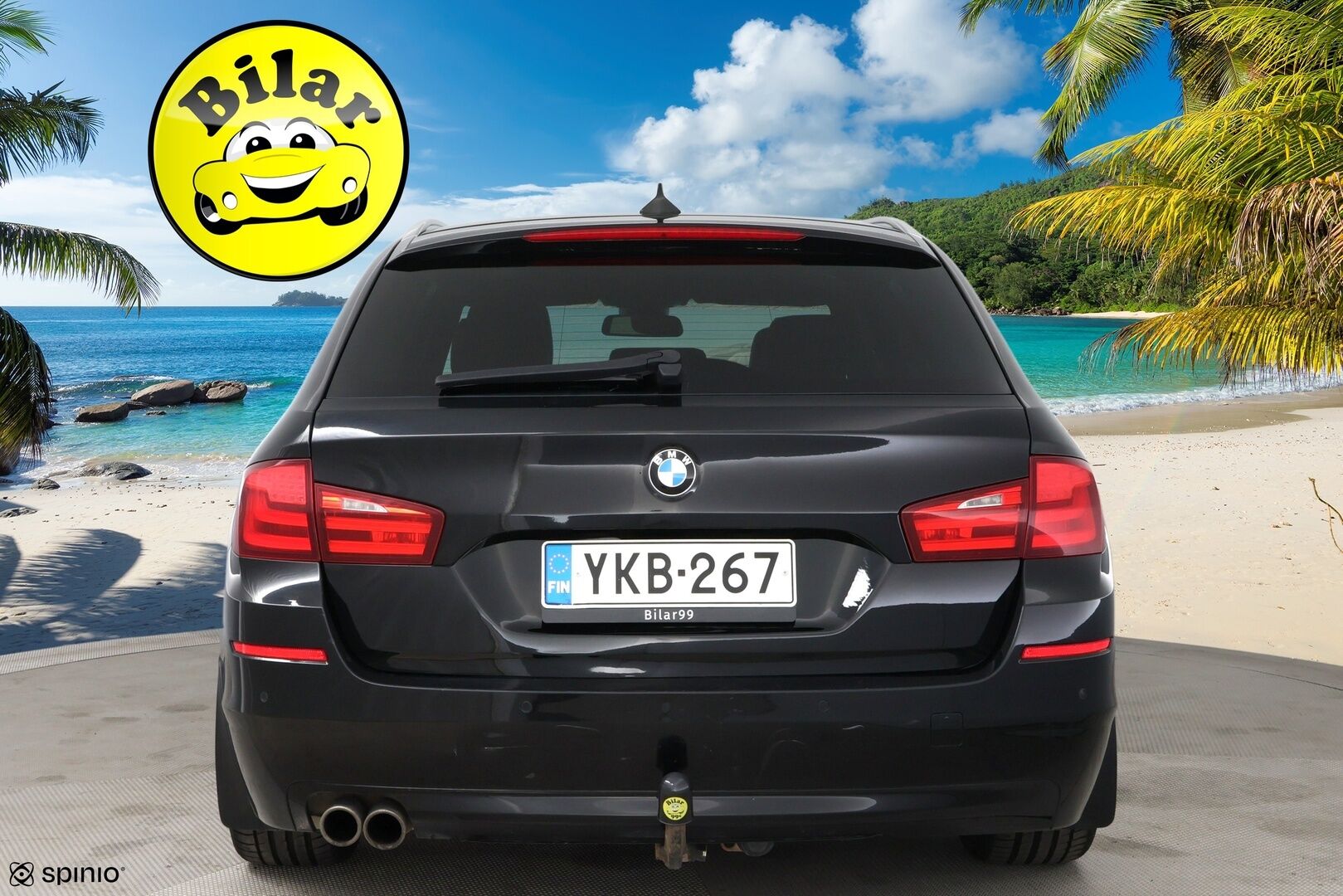 BMW 530 2011 xDrive F11 Touring Business - HUD | Panorama | Nahat | Vetokoukku | Adapt.Xenon | Lohkolämmitin