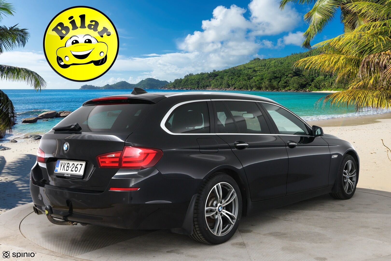 BMW 530 2011 xDrive F11 Touring Business - HUD | Panorama | Nahat | Vetokoukku | Adapt.Xenon | Lohkolämmitin
