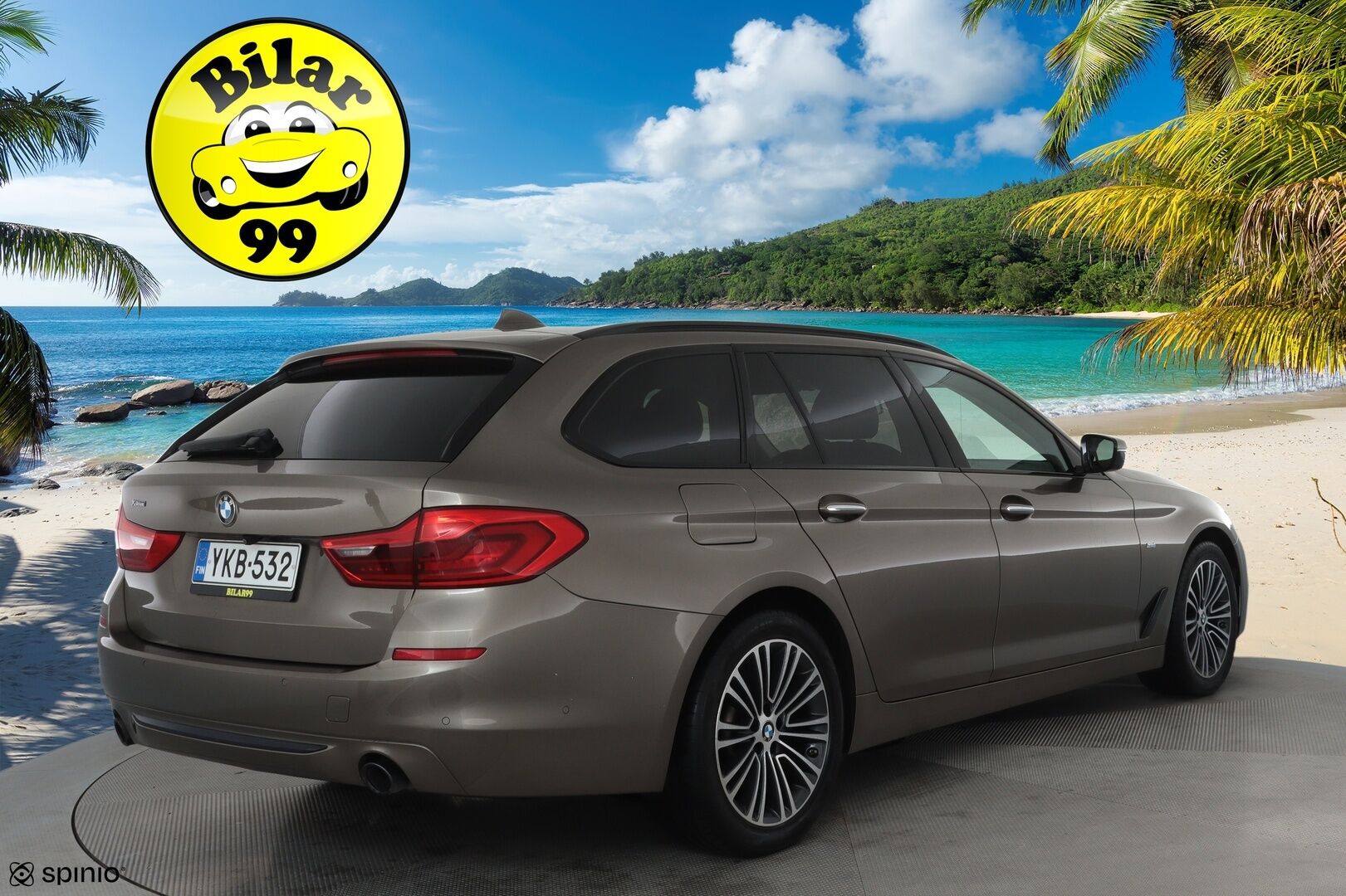 BMW 520 2018 G31 Touring 520d A xDrive Business Sport **Webasto / Vakkari / P.kamera / Digimittaristo / Puolinahat / LED / Navi** - Suomi-auto / Kahdet renkaat aluvanteilla