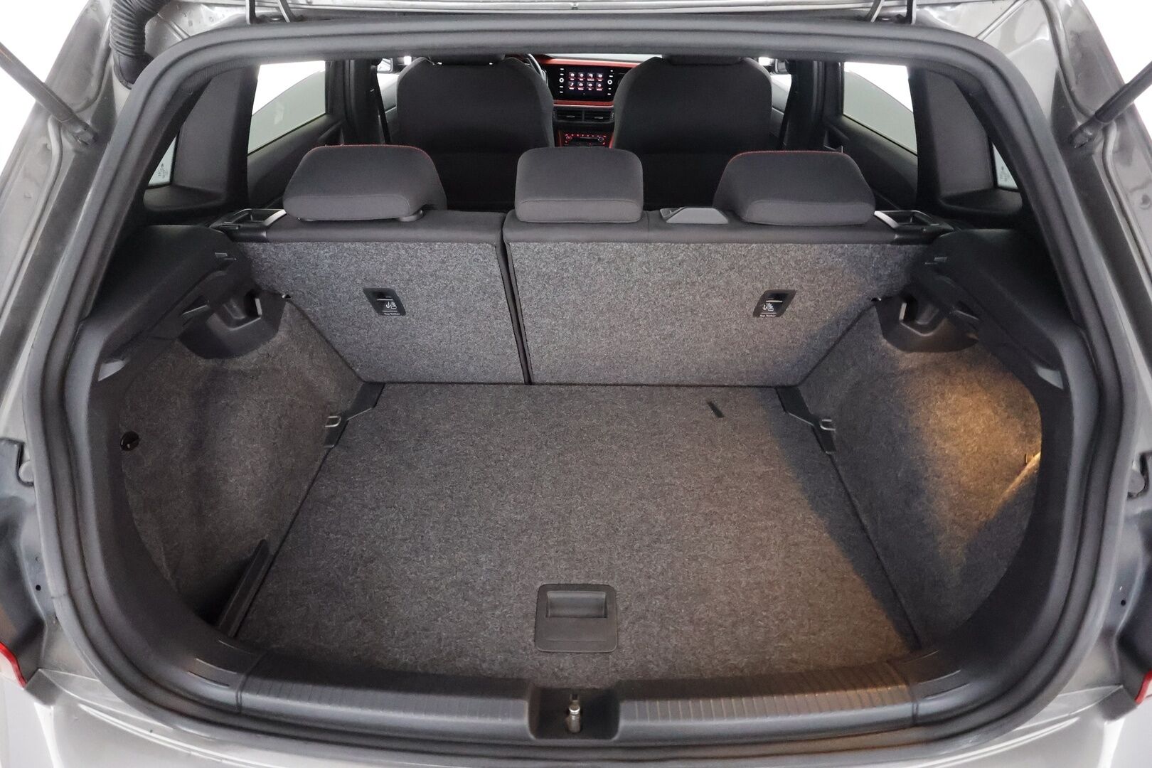 Volkswagen Polo 2018 GTI 2,0 TSI 147 kW (200 hv) DSG-automaatti - | Merkkihuollot | Beats Audio | ACC | LED | Digimittaristo | App Connect | P.tutkat | Front Assist | Lohko+sisälämmitin | 2x renkaat aluin | Suomiauto | 