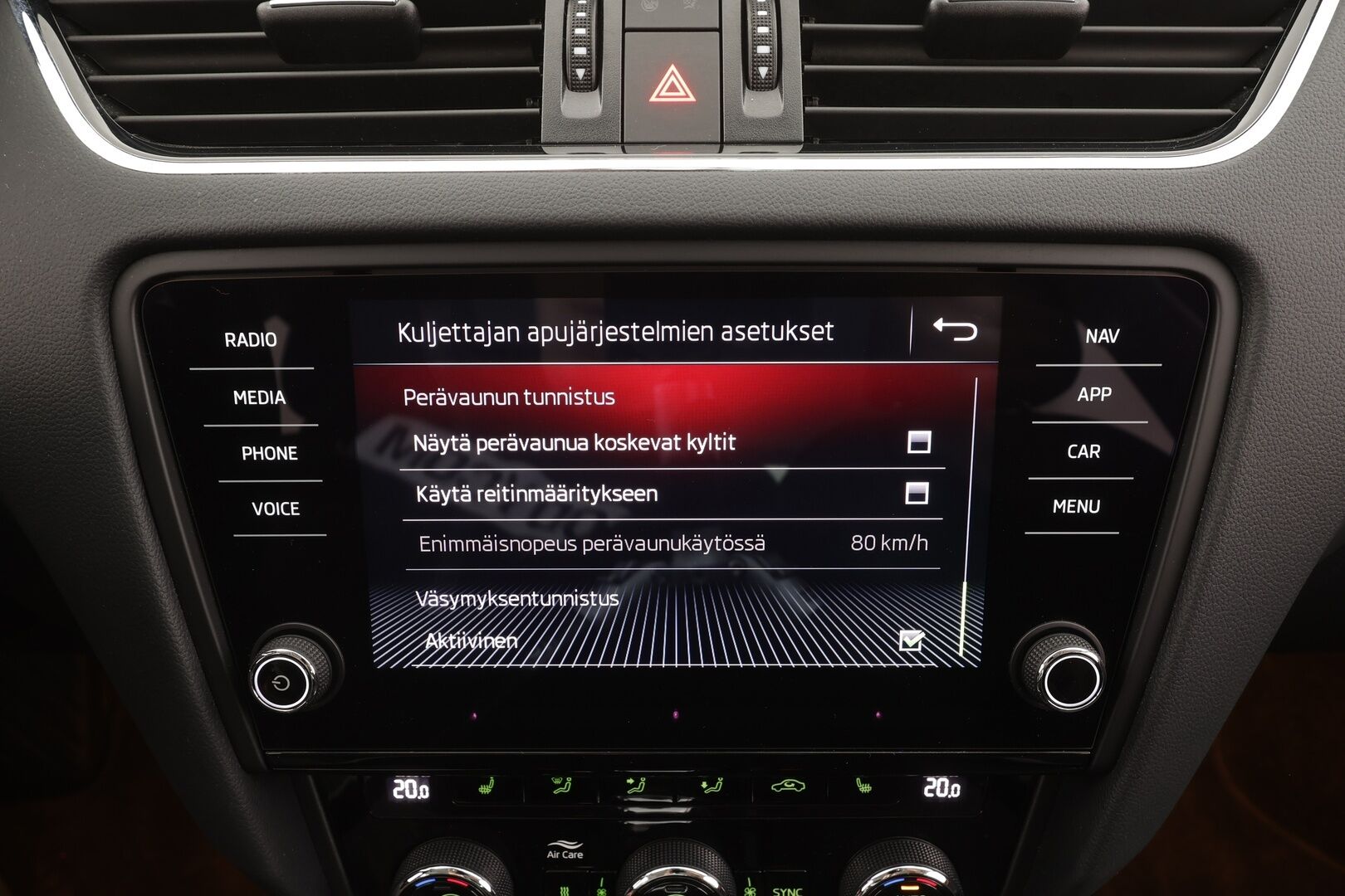 Skoda Octavia 2018 1,5 TSI Style DSG Autom. - | Webasto | ACC | LED | P.tutkat | Kaistavahti | Navi | Katveavustin | Keyless | Suomi-auto | Kahdet renkaat |